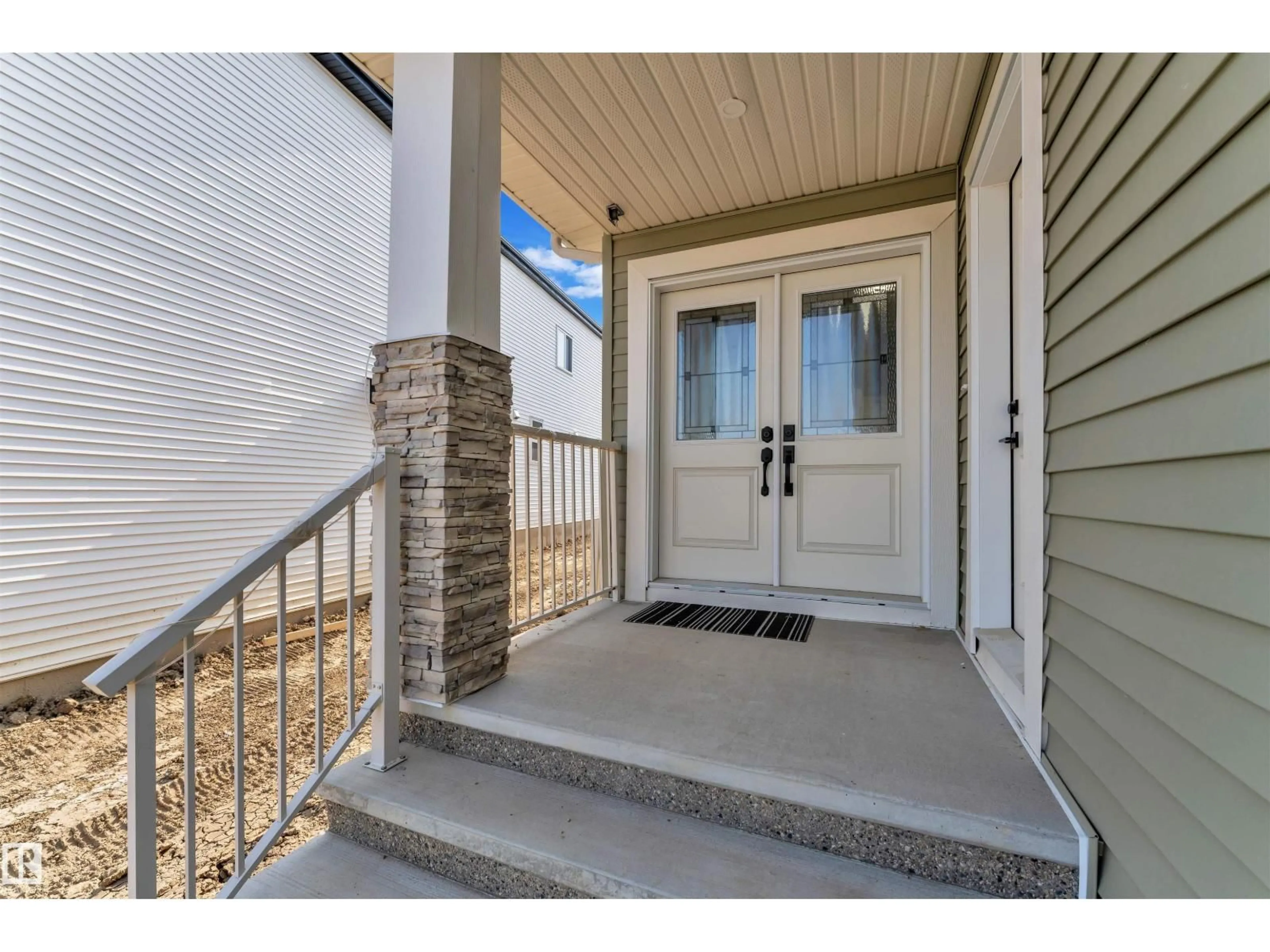 Indoor entryway for NE - 6008 19 ST, Rural Leduc County Alberta T4X3C4