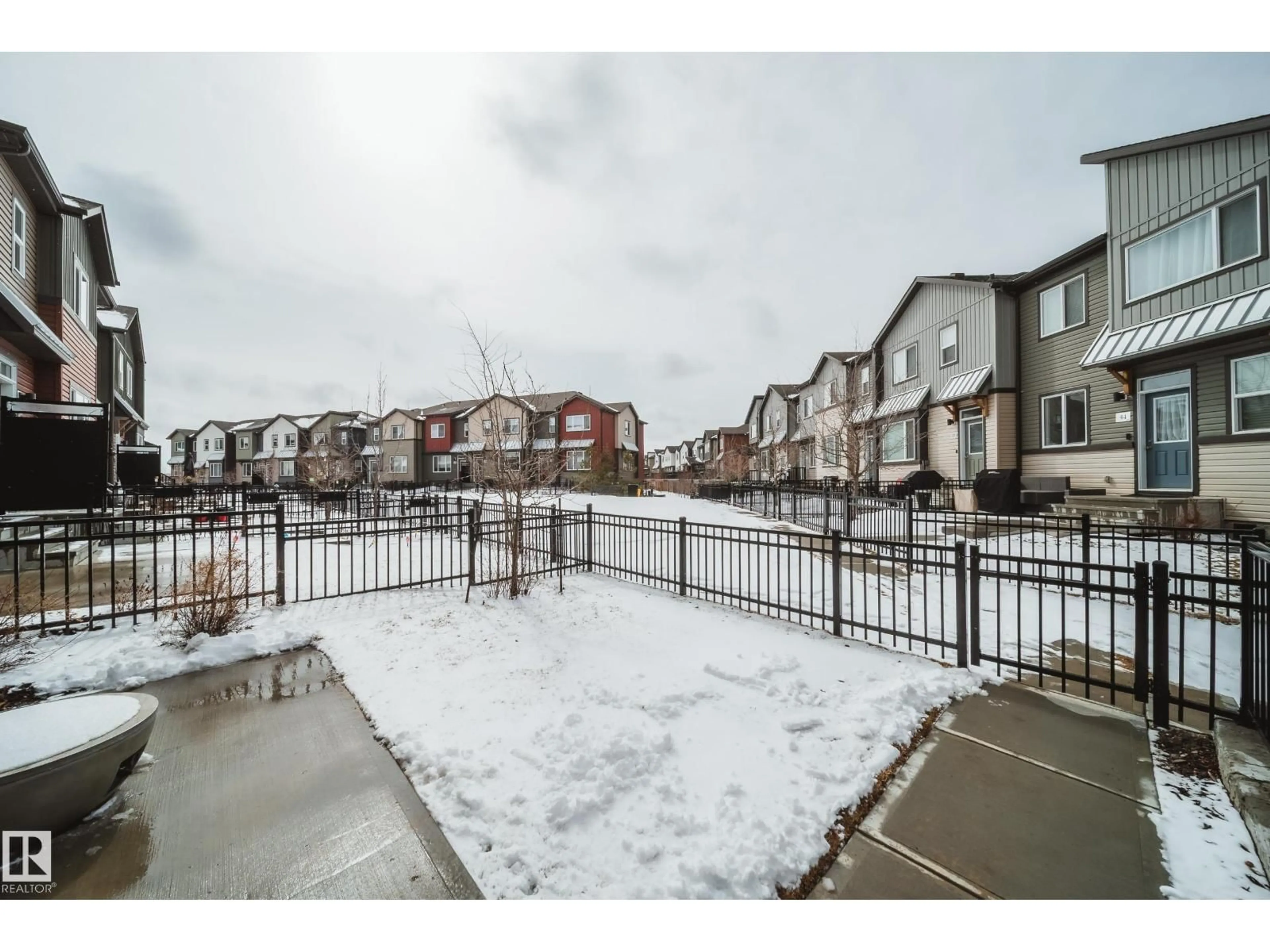 Unknown for 49 16903 68 ST NW, Edmonton Alberta T5Z0R1