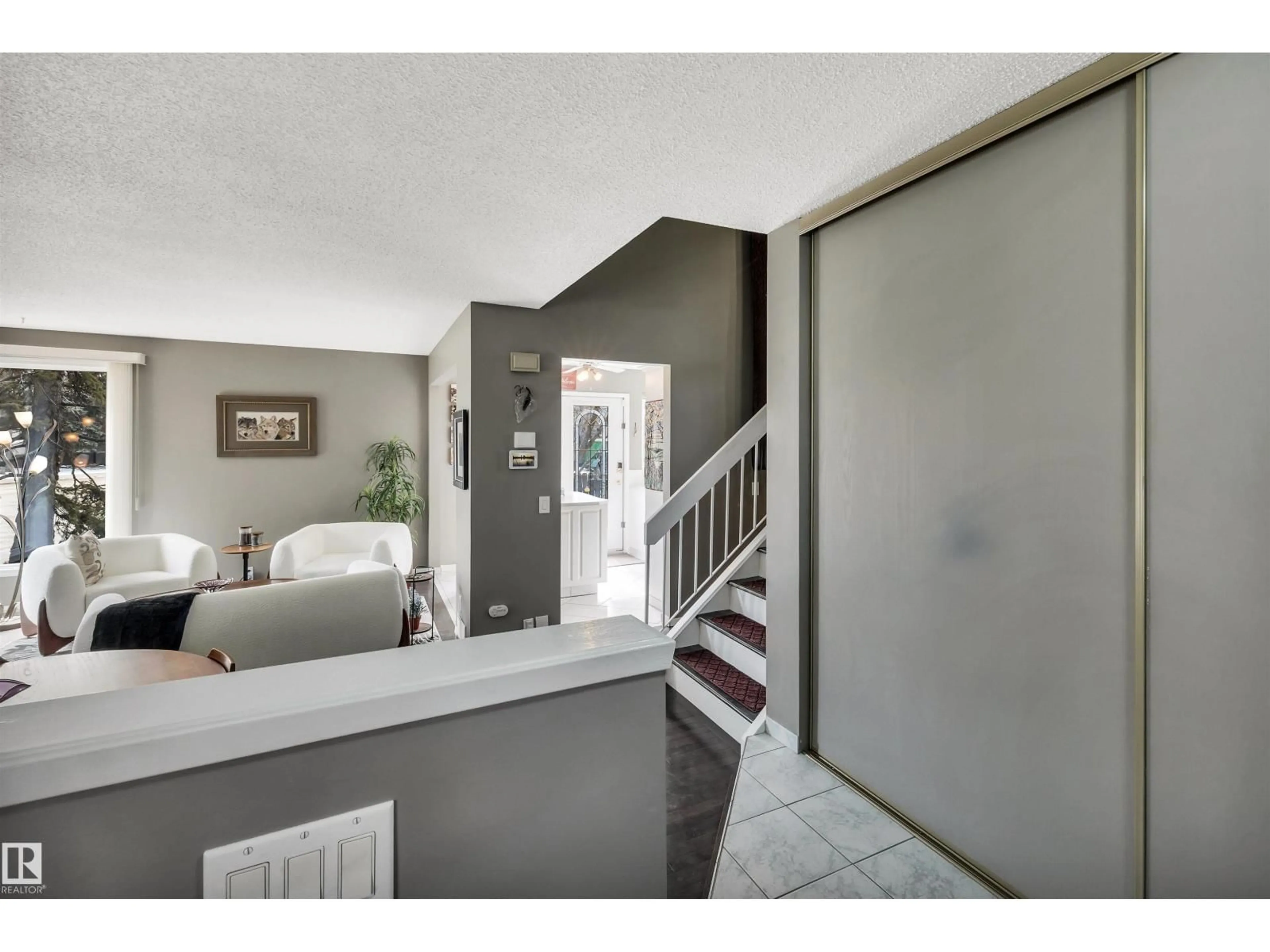 Indoor entryway for NW - 7304 180 ST, Edmonton Alberta T5T2K8