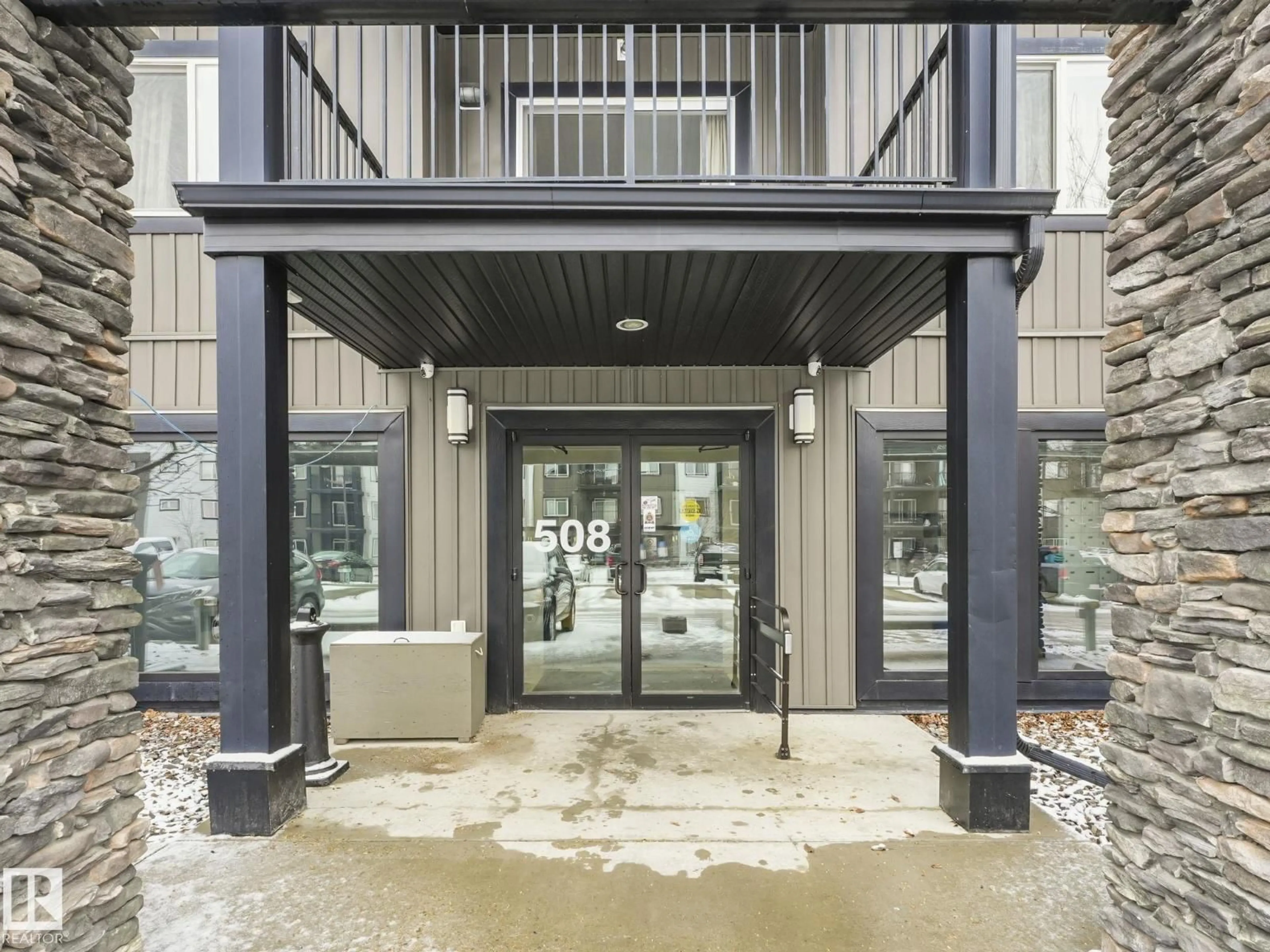 Indoor foyer for 508 - 110 ALBANY WY, Edmonton Alberta T6V0L1