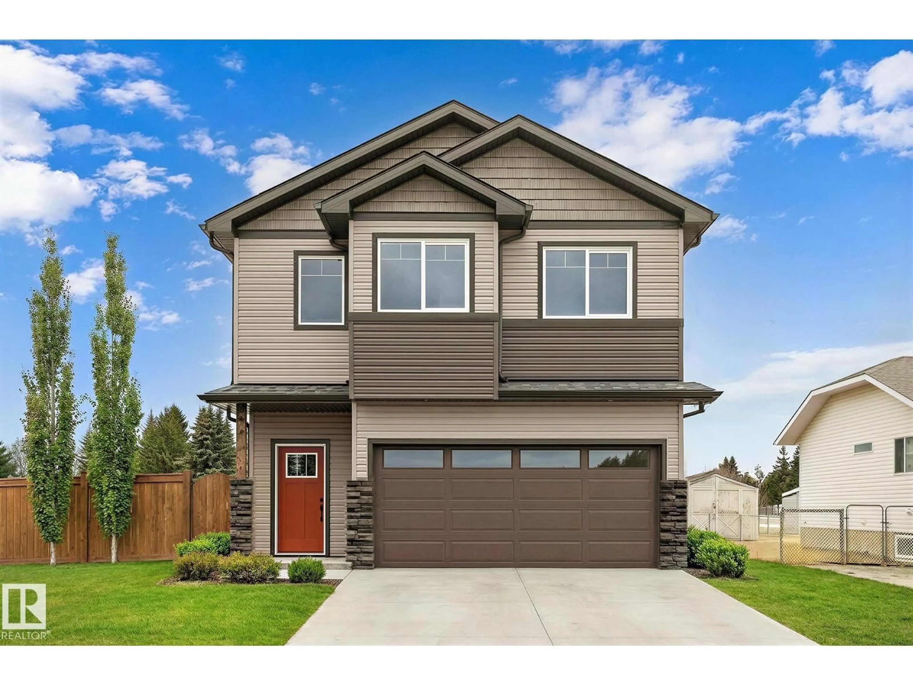 Home with vinyl exterior material, street for 4803 53 AV, Thorsby Alberta T0C2P0