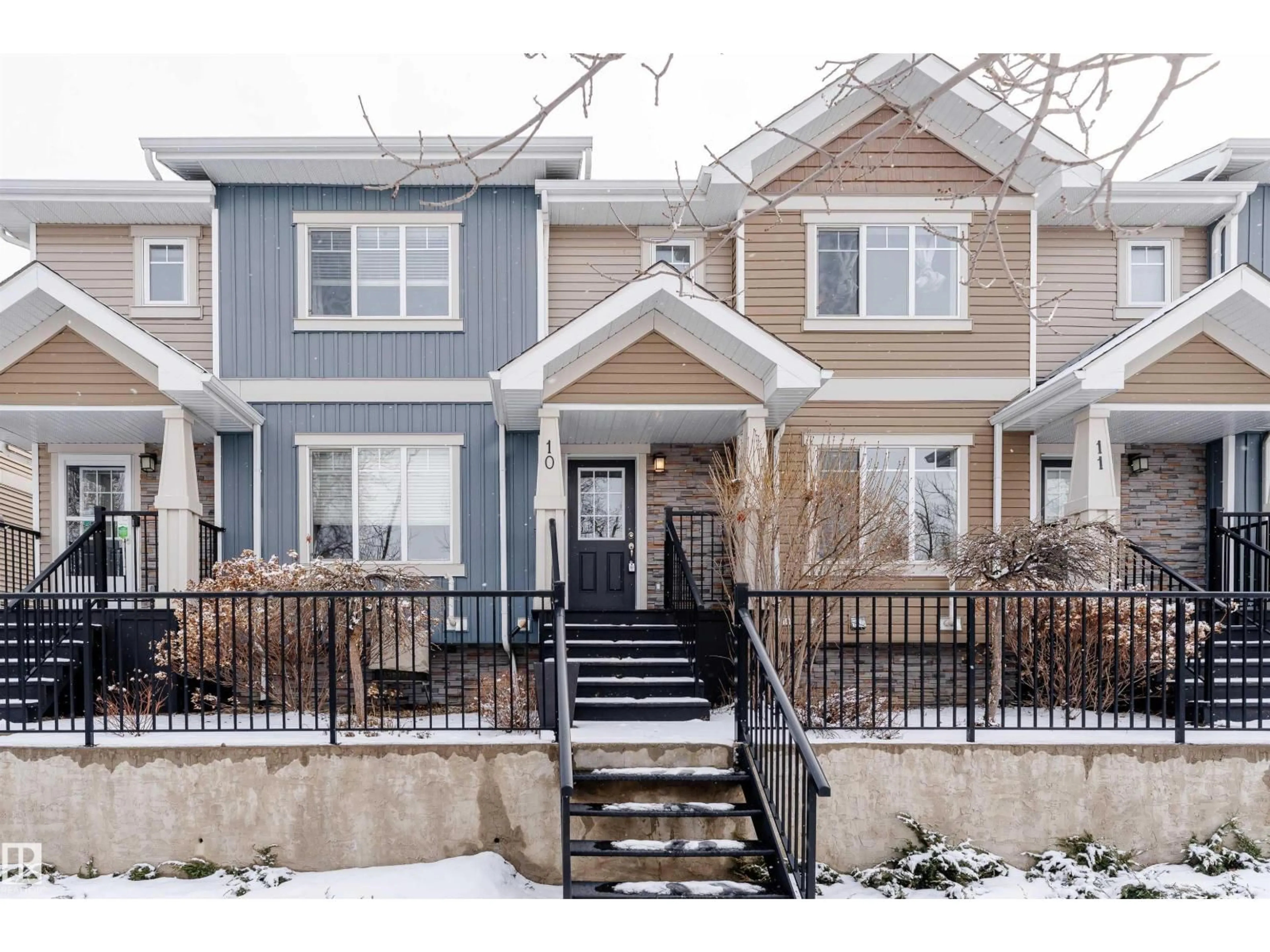 Unknown for #10 - 9535 217 ST, Edmonton Alberta T5T4P5