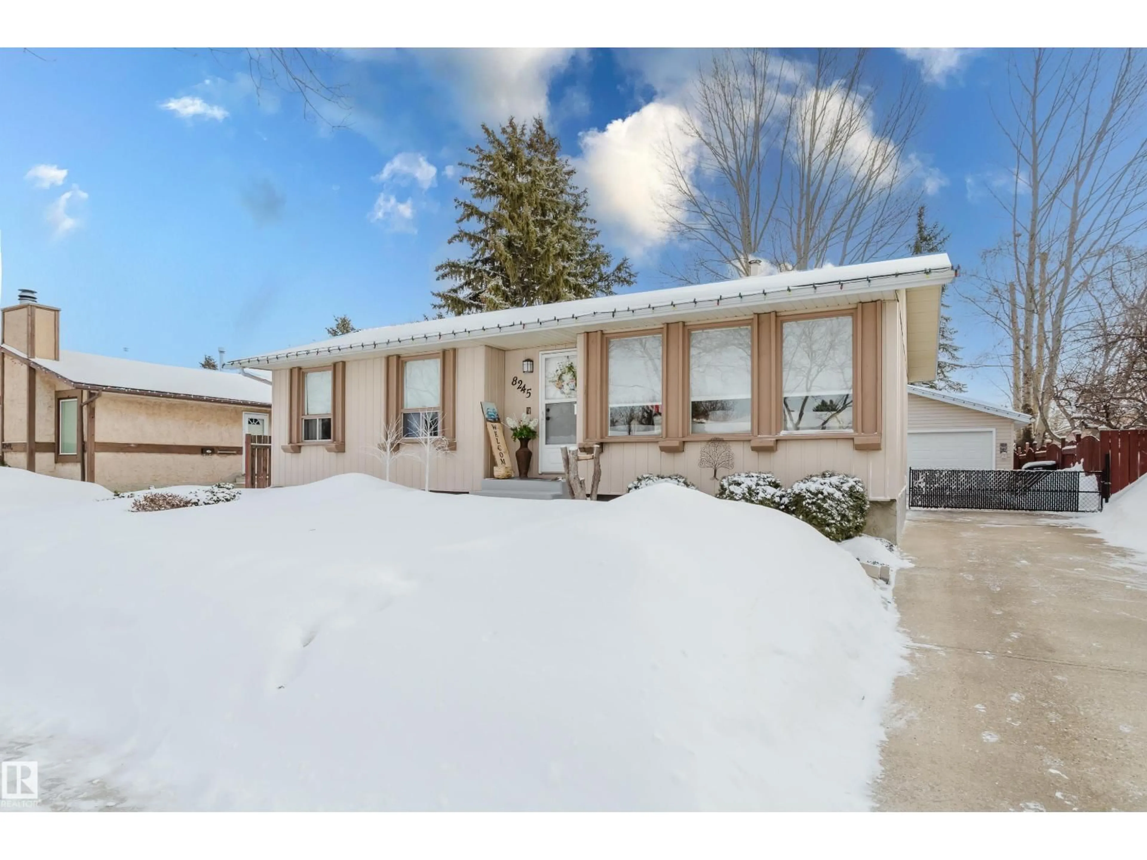 Unknown for 8245 94 AV, Fort Saskatchewan Alberta T8L3L5