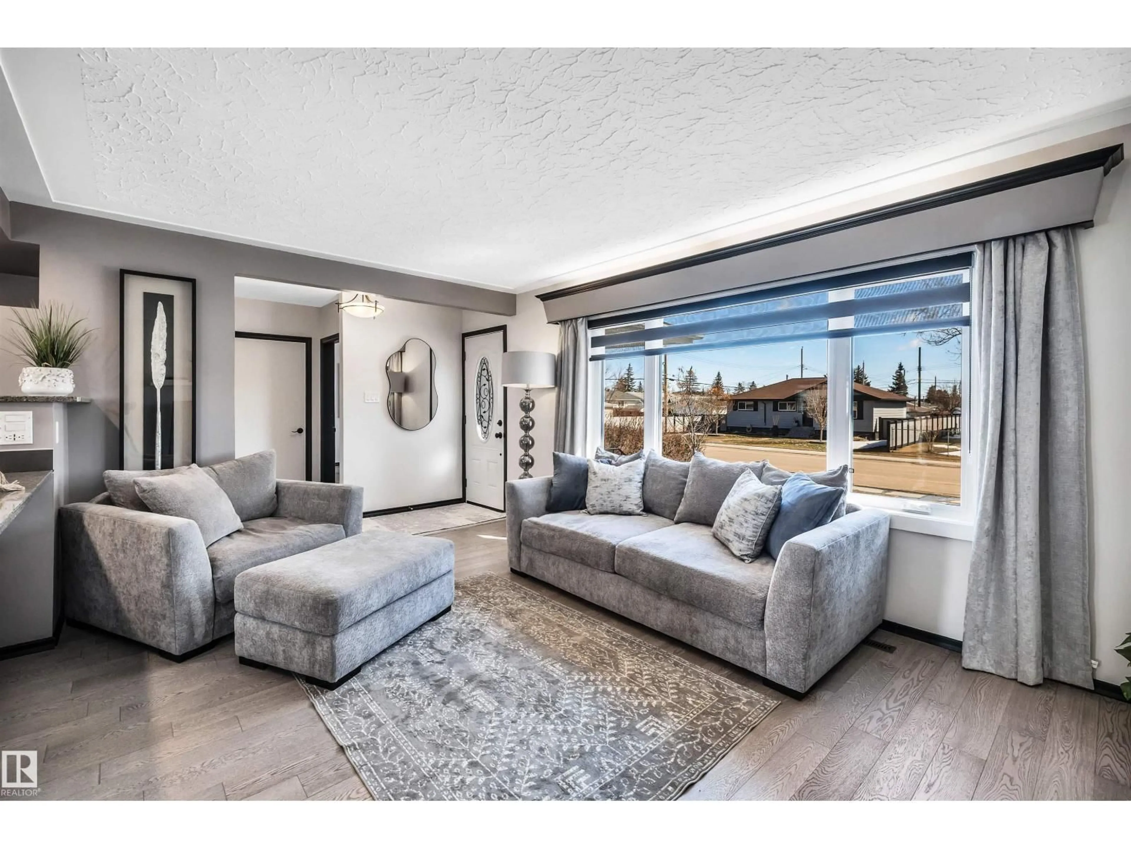 Living room with furniture, unknown for 13612 111 ST, Edmonton Alberta T5E4Z8