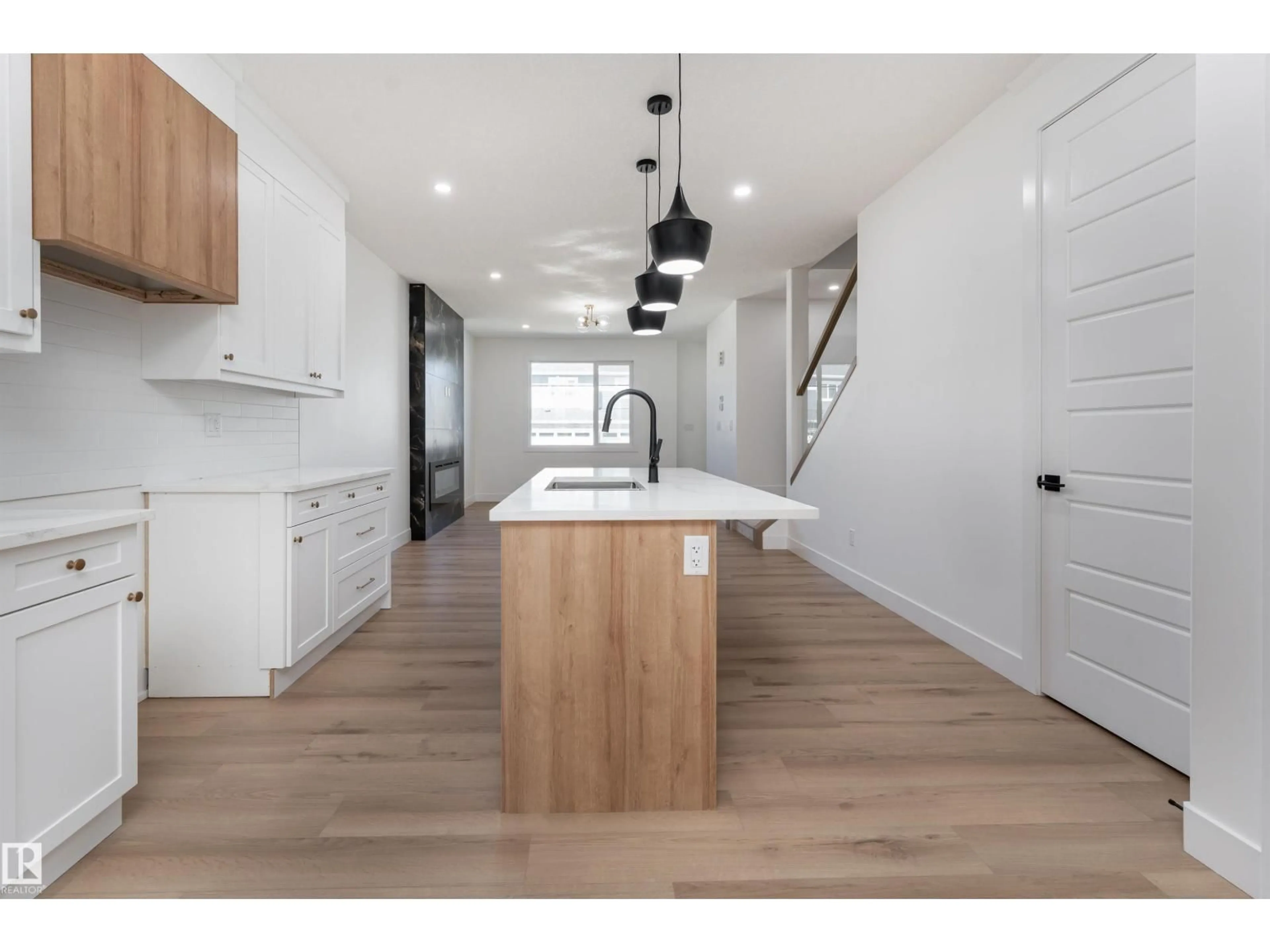 Open concept kitchen, unknown for 3117 MAGPIE WY, Edmonton Alberta T5S0V3
