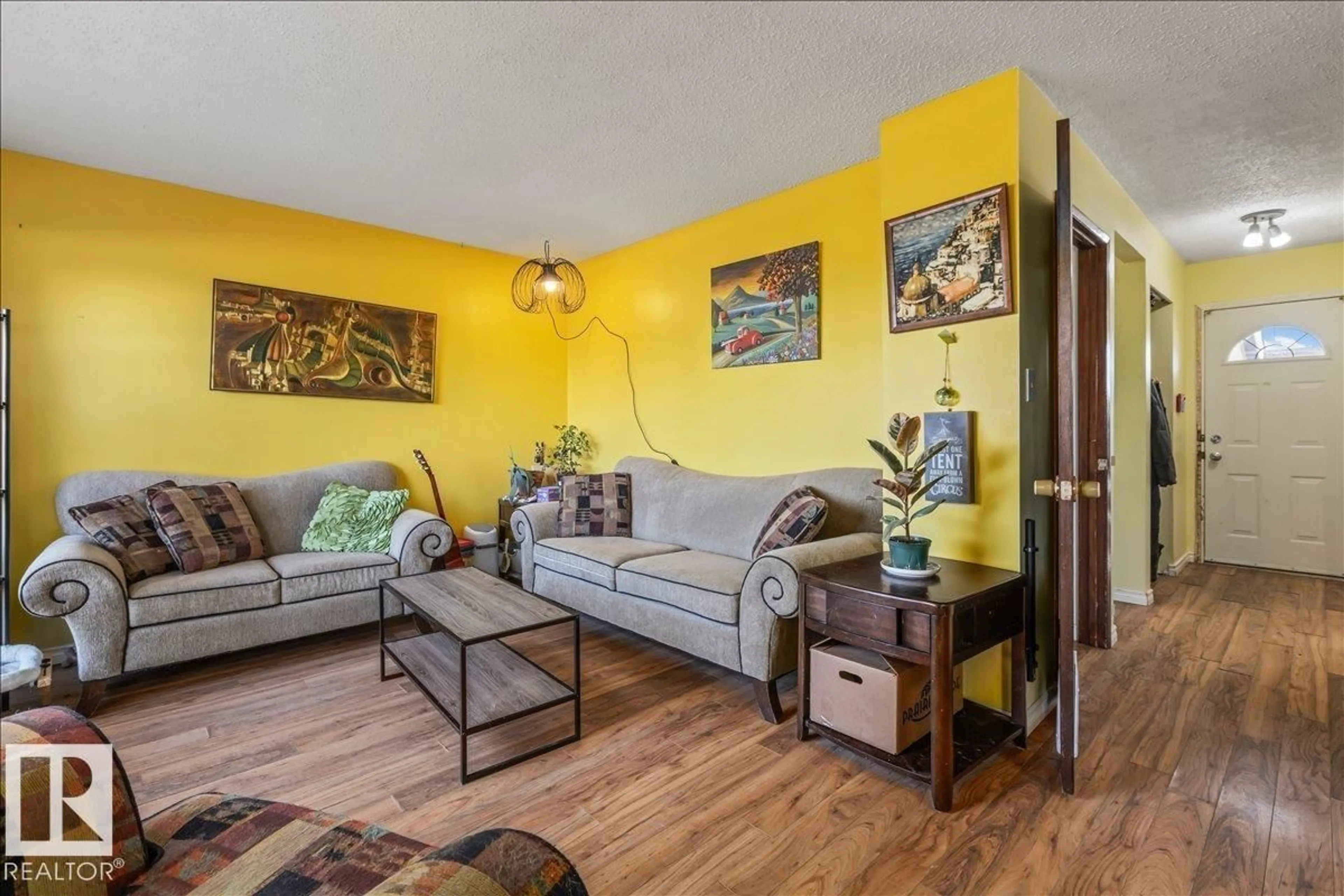 Living room with furniture, unknown for 215 GRANDIN VG, St. Albert Alberta T8N2J3