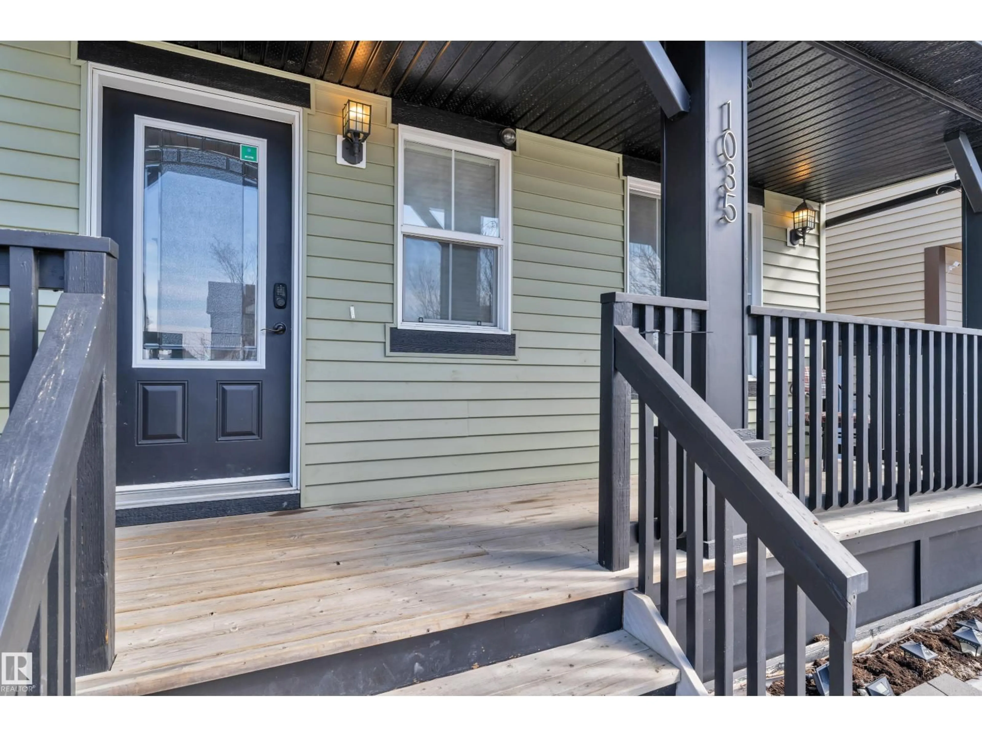 Indoor entryway for SW SW - 1035 WATT PROMENADE PM, Edmonton Alberta T6X1P6