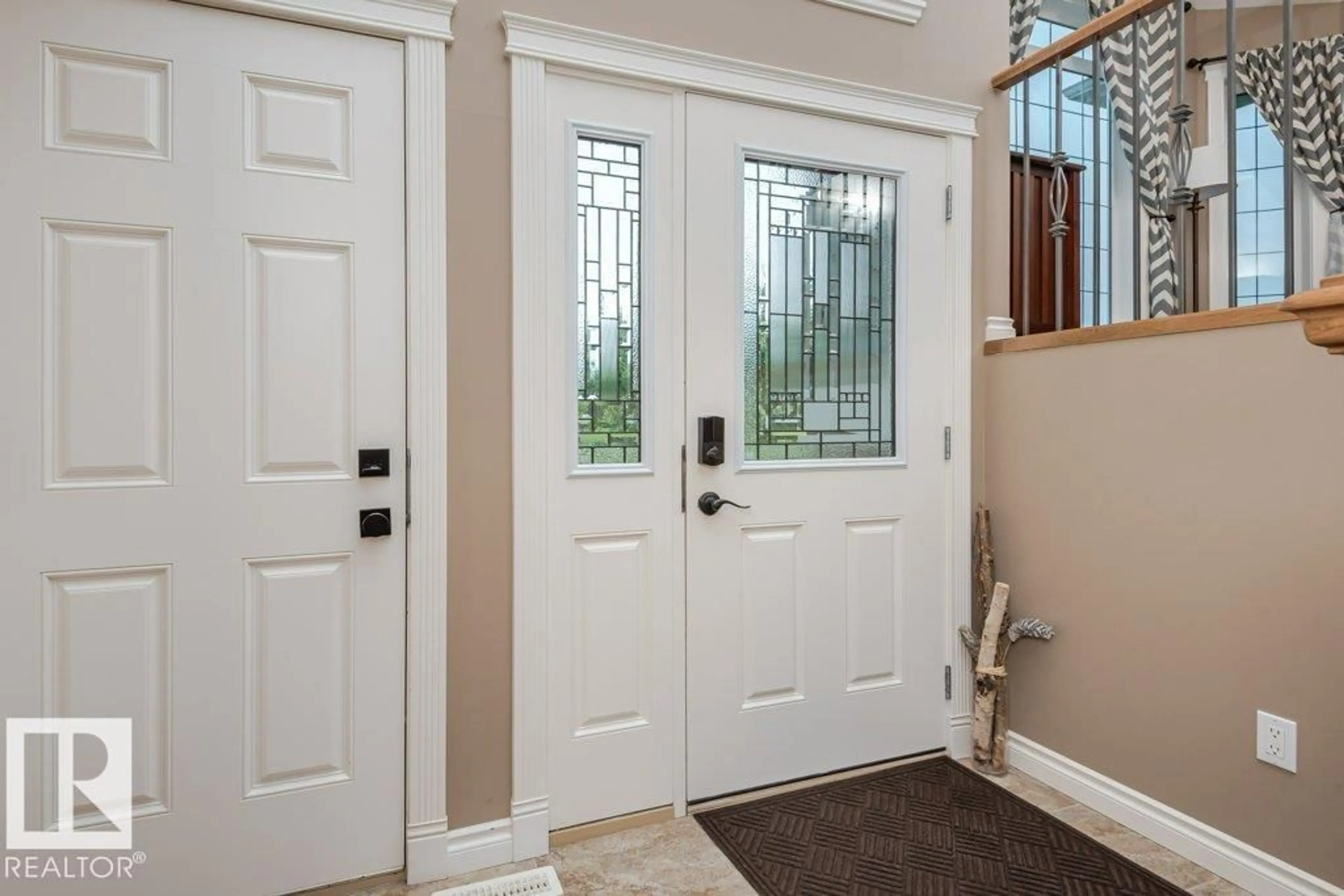 Indoor entryway for 3730 47 ST, Gibbons Alberta T0A1N0