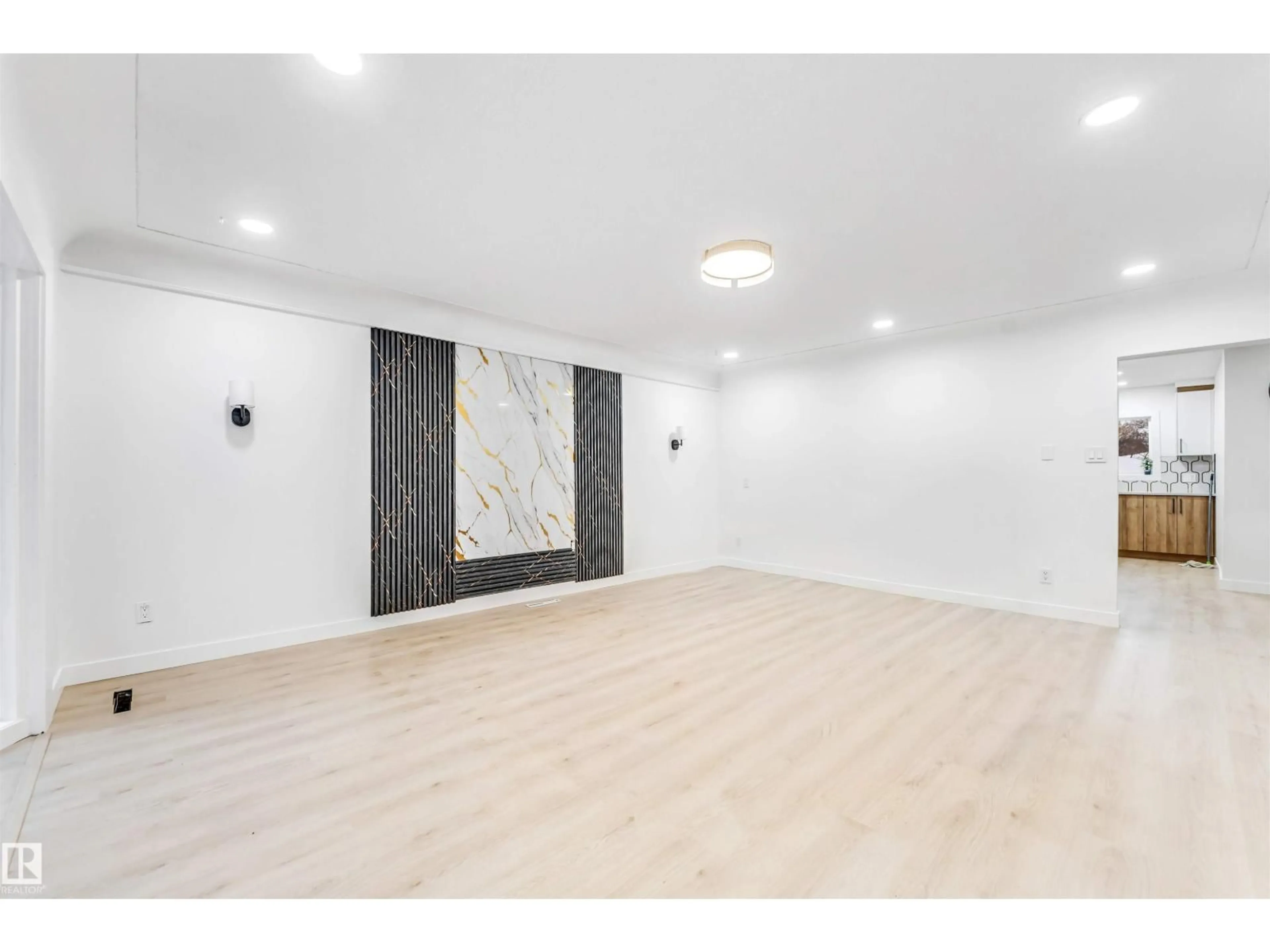 A pic of a room for NW - 12423 91 ST, Edmonton Alberta T5B4C7