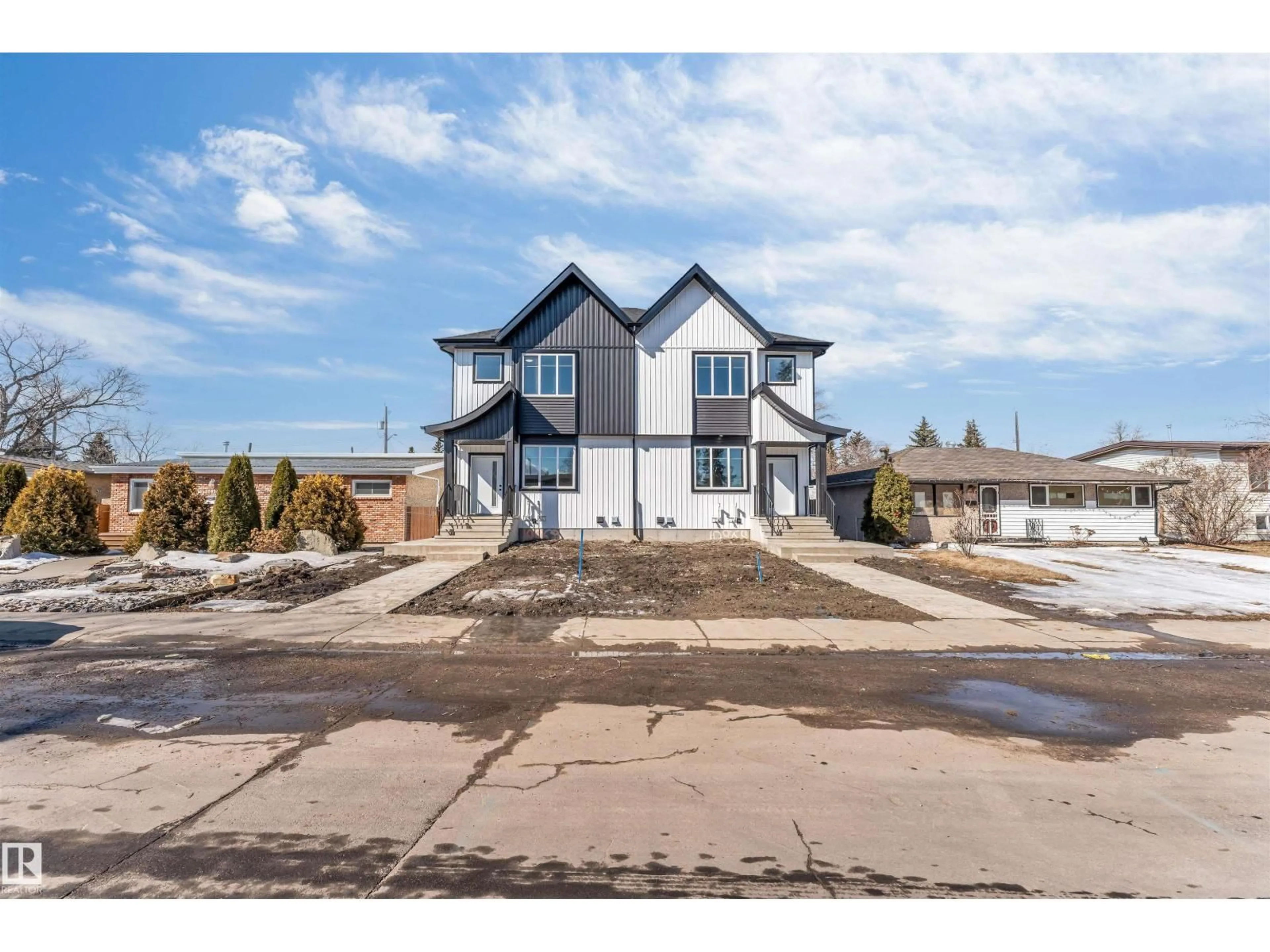 Unknown for NW - 10962 157 ST, Edmonton Alberta T5P2W3