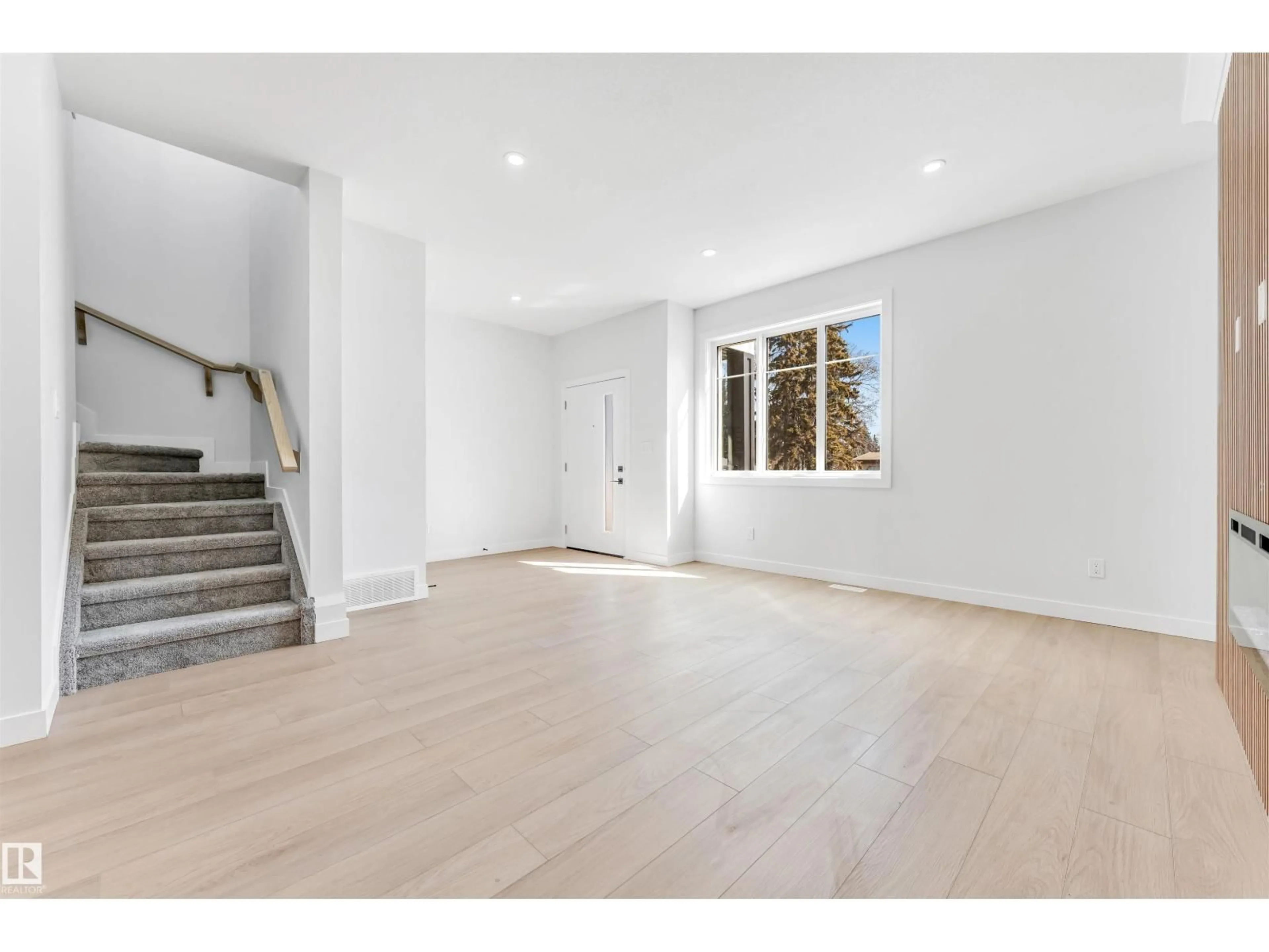 Unknown for NW - 10964 157 ST, Edmonton Alberta T5P2W3