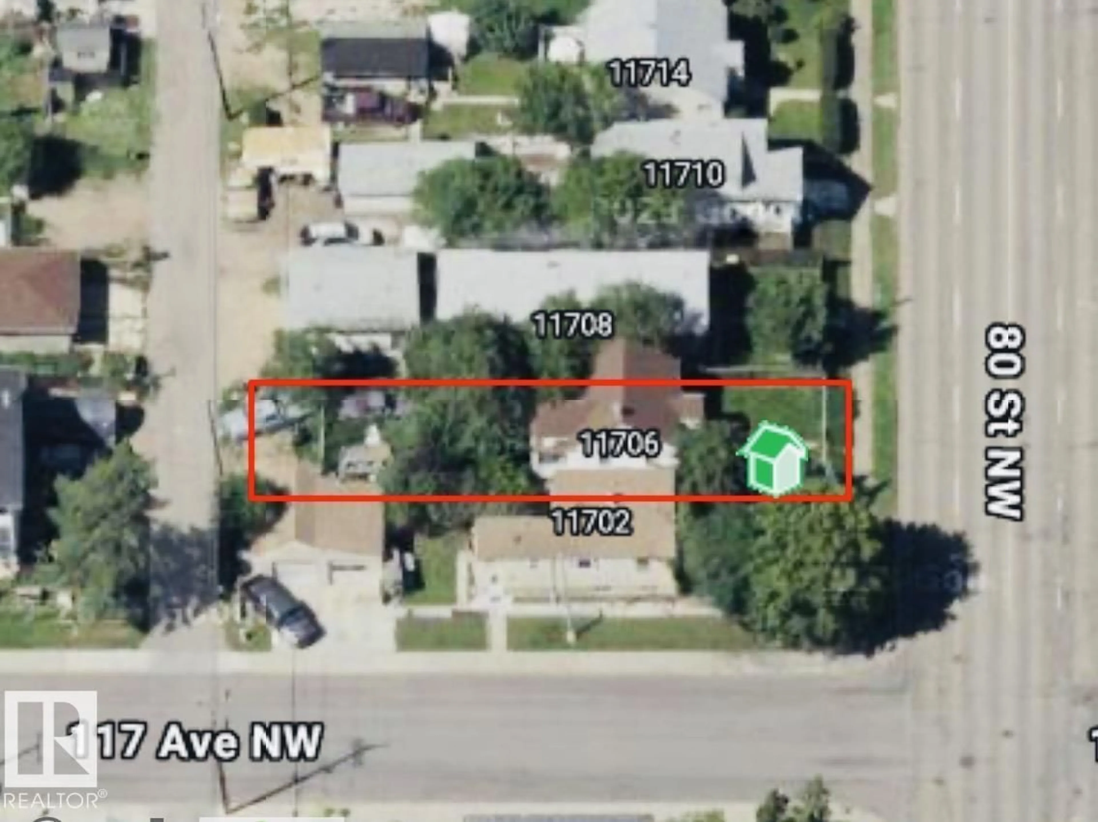 A pic from outside/outdoor area/front of a property/back of a property/a pic from drone, street for 11706 80 ST, Edmonton Alberta T5B2N5