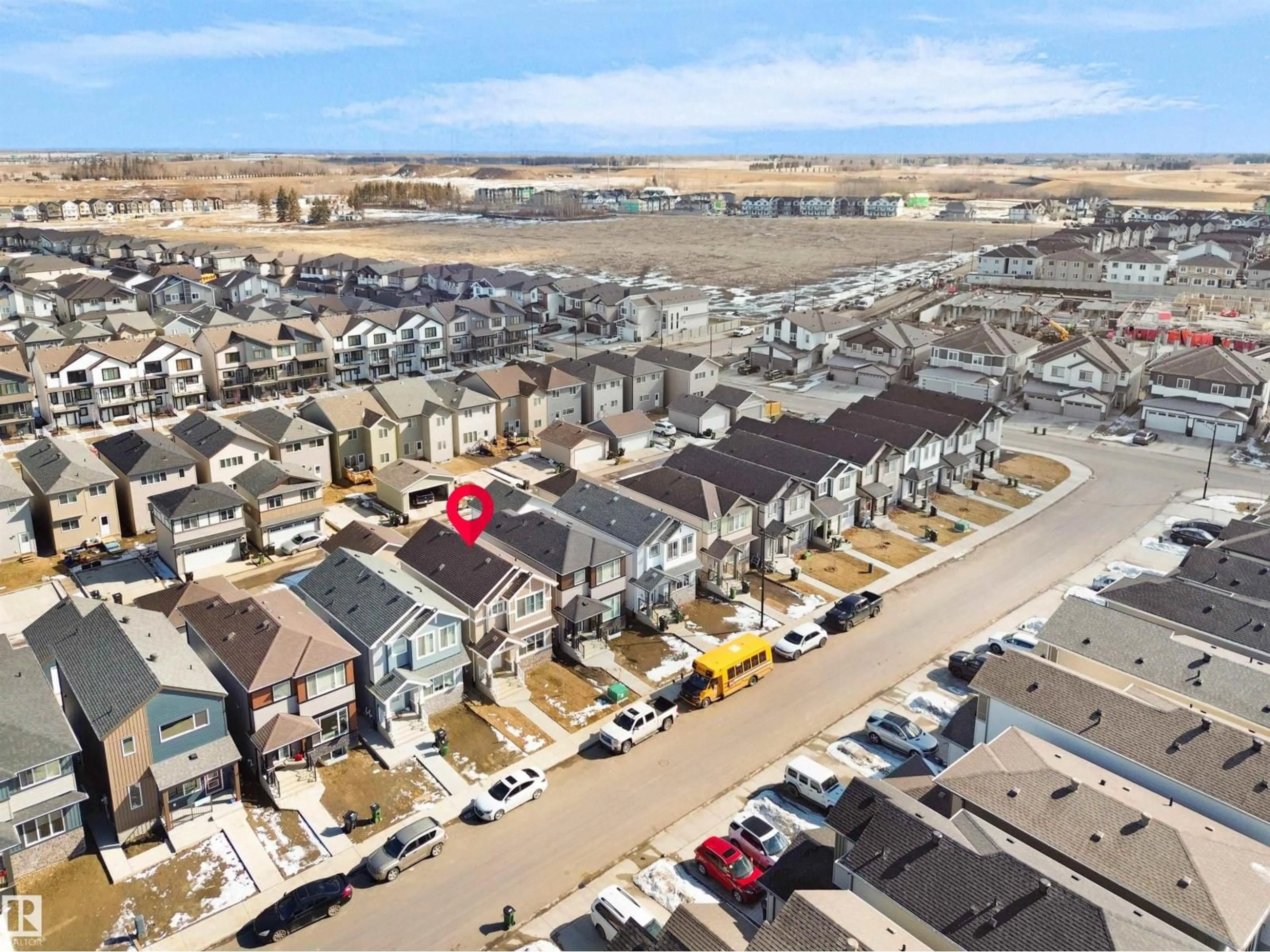 A pic from outside/outdoor area/front of a property/back of a property/a pic from drone, street for NW - 1304 14 AV, Edmonton Alberta T6T2T9
