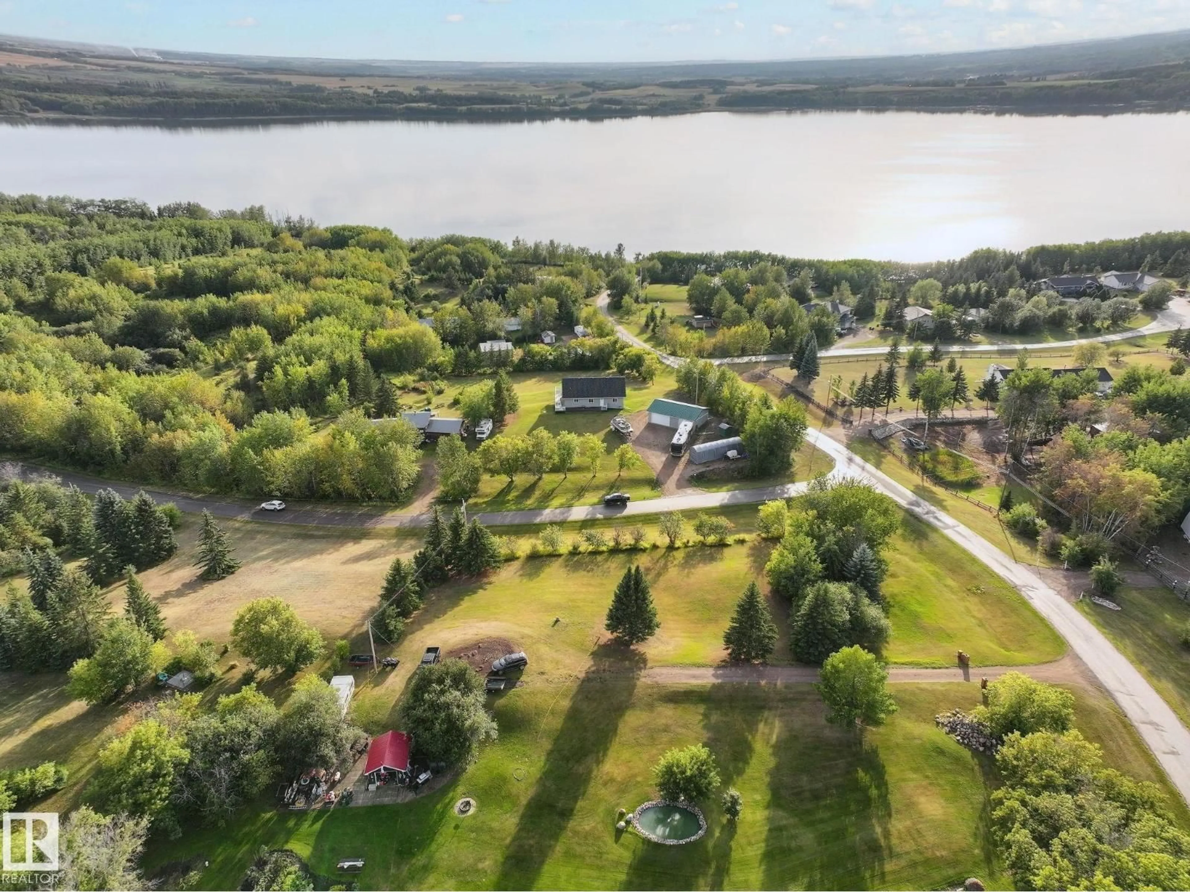 A pic from outside/outdoor area/front of a property/back of a property/a pic from drone, water/lake/river/ocean view for 418 MONS VIEW WAY, Rural Smoky Lake County Alberta T0A3C0