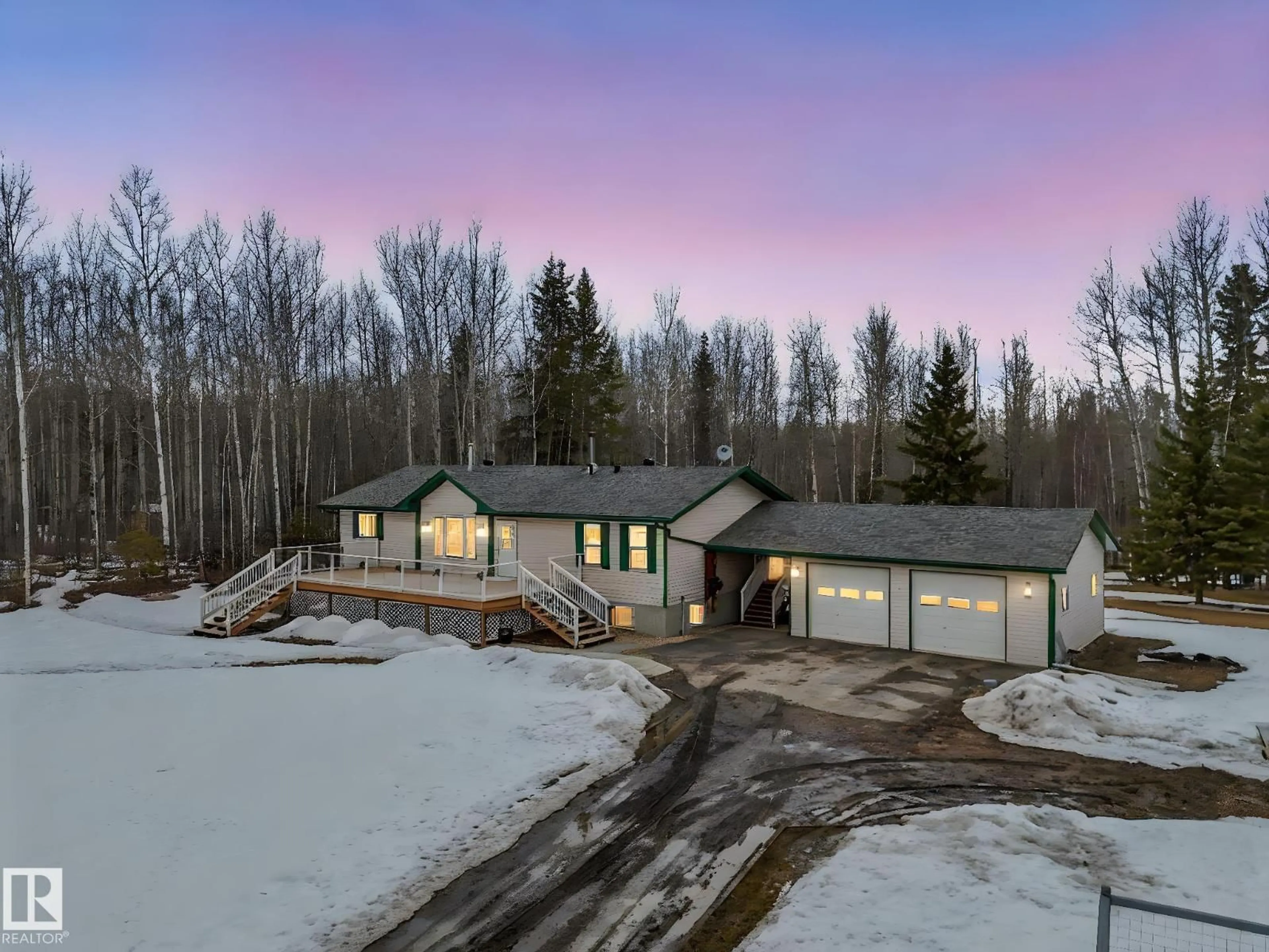 A pic from outside/outdoor area/front of a property/back of a property/a pic from drone, mountain view for 636 462014 RGE ROAD 10, Rural Wetaskiwin County Alberta T0C2V0