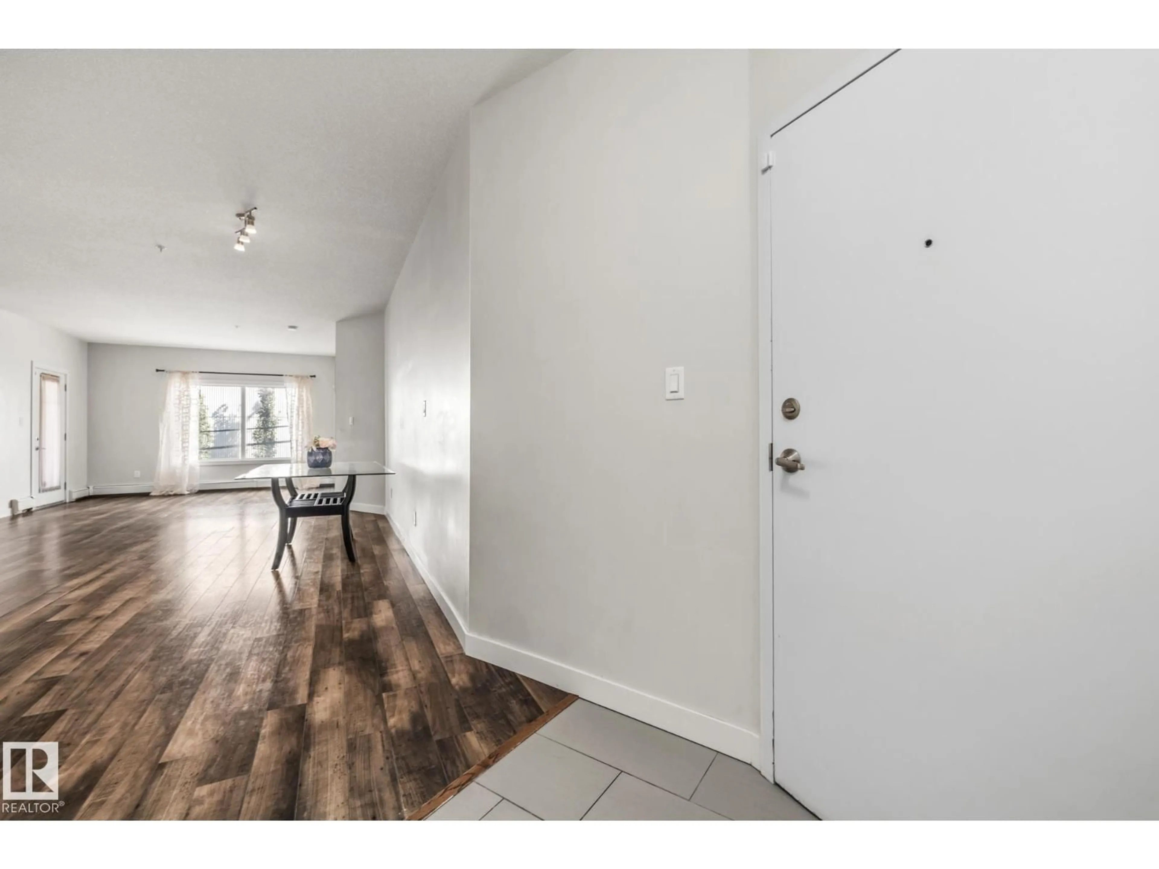Indoor entryway for #212 - 10611 117 ST, Edmonton Alberta T5H0G6