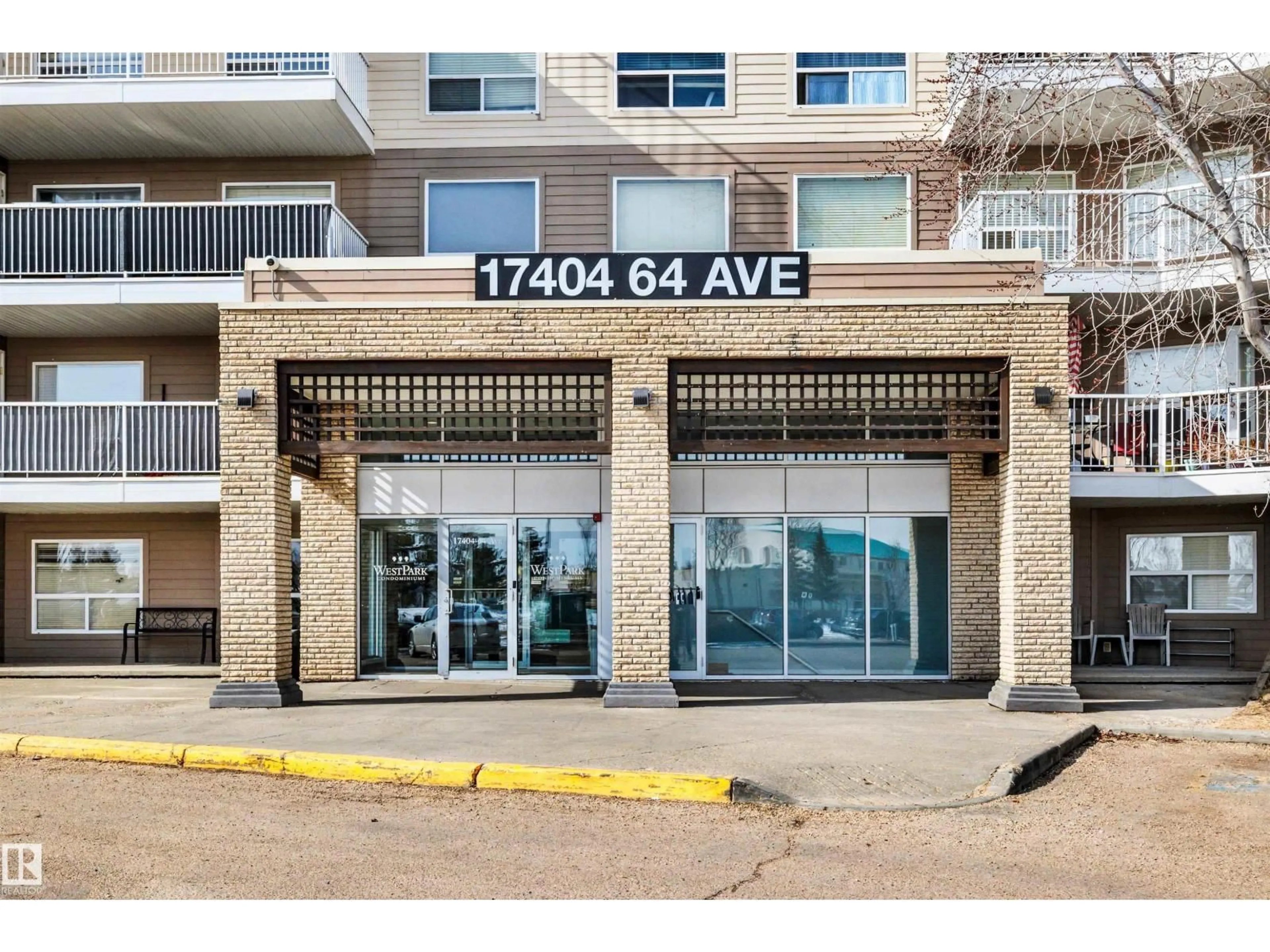 Indoor foyer for 319 17404 64 AV, Edmonton Alberta T5T6X4