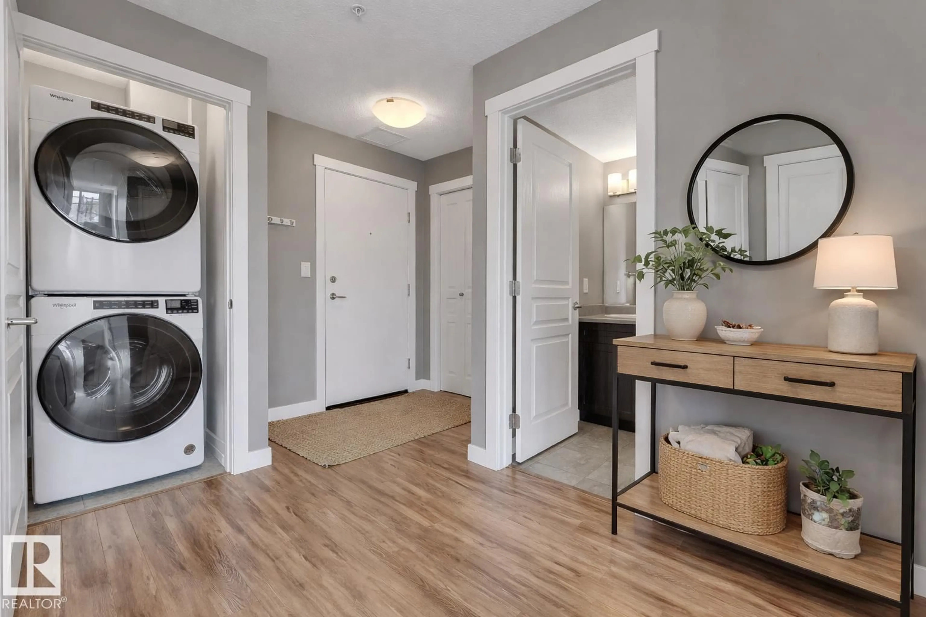 Indoor entryway for #319 - 3670 139 AV NW, Edmonton Alberta T5Y3N5