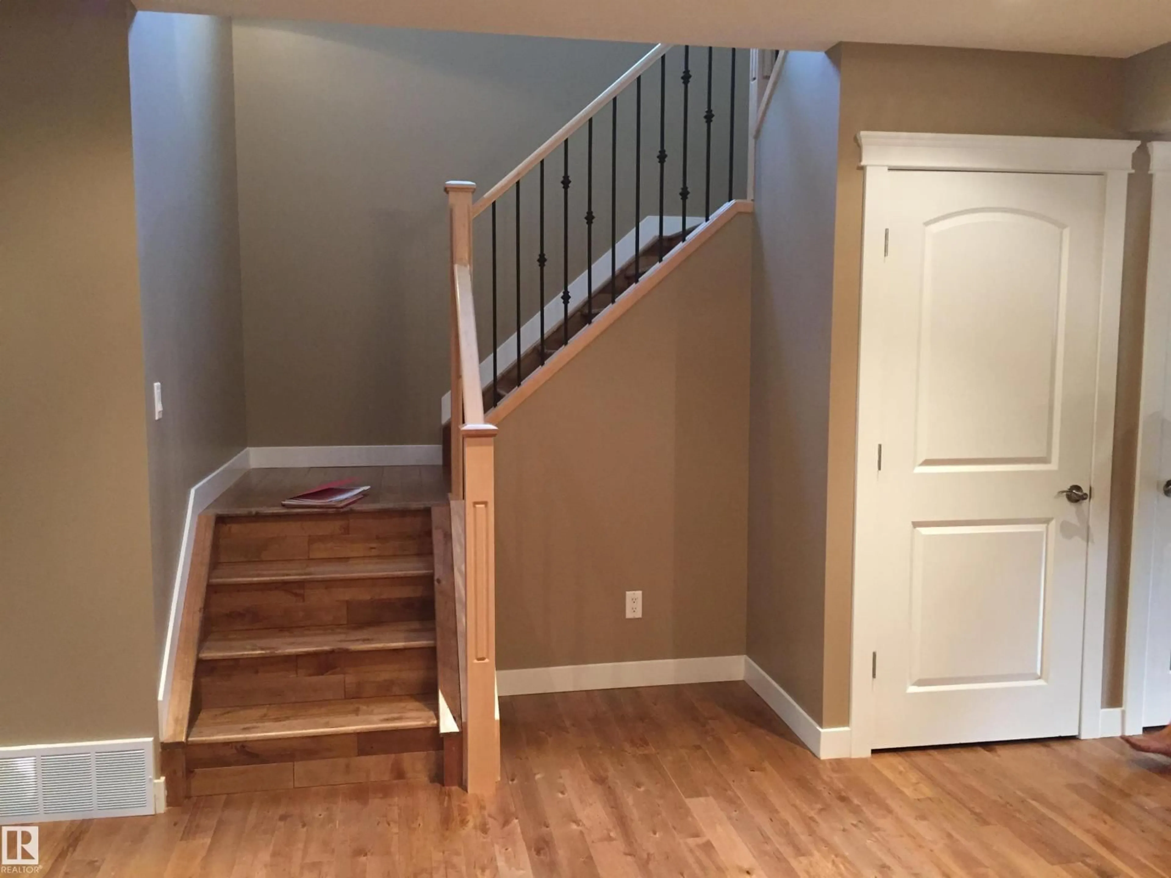 Unknown for NW - 12224 88 ST, Edmonton Alberta T5B3S8