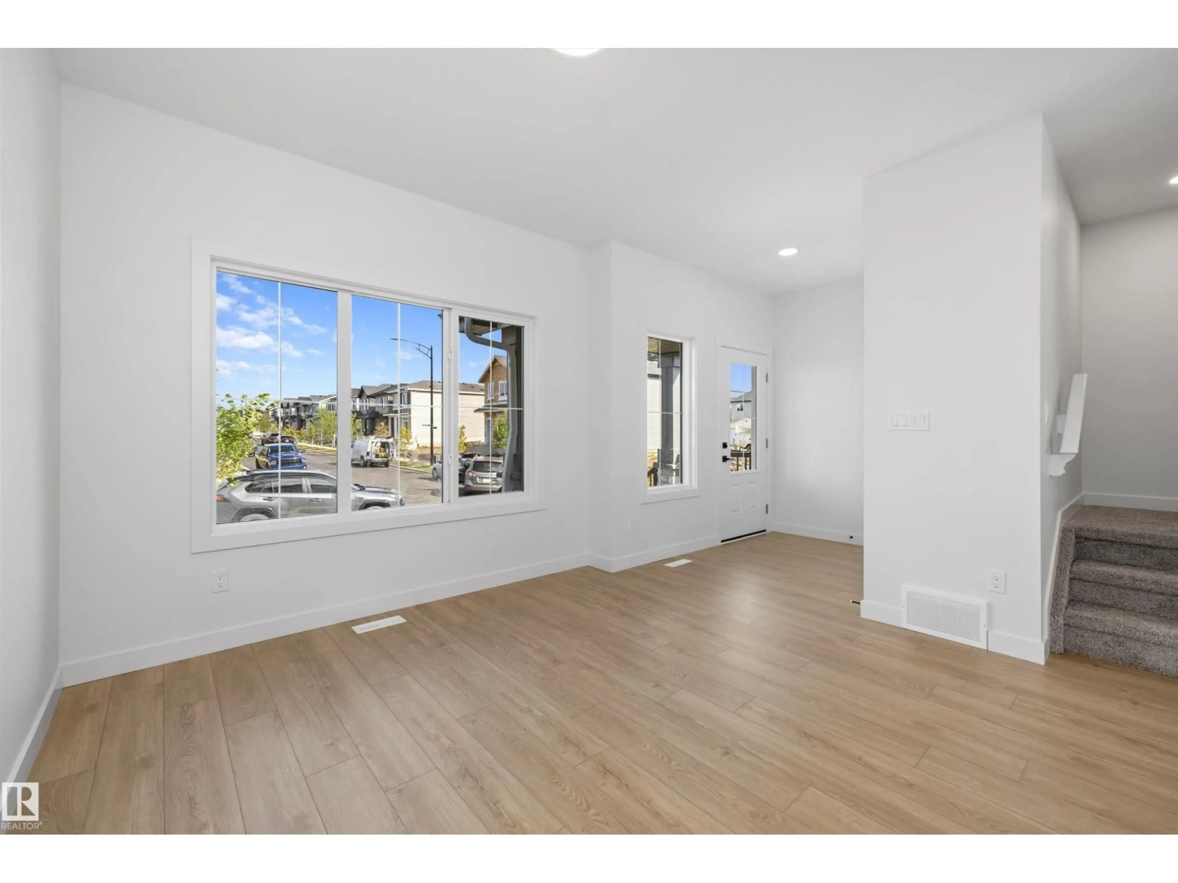 A pic of a room for 17544 63 ST NW, Edmonton Alberta T5Y4A5
