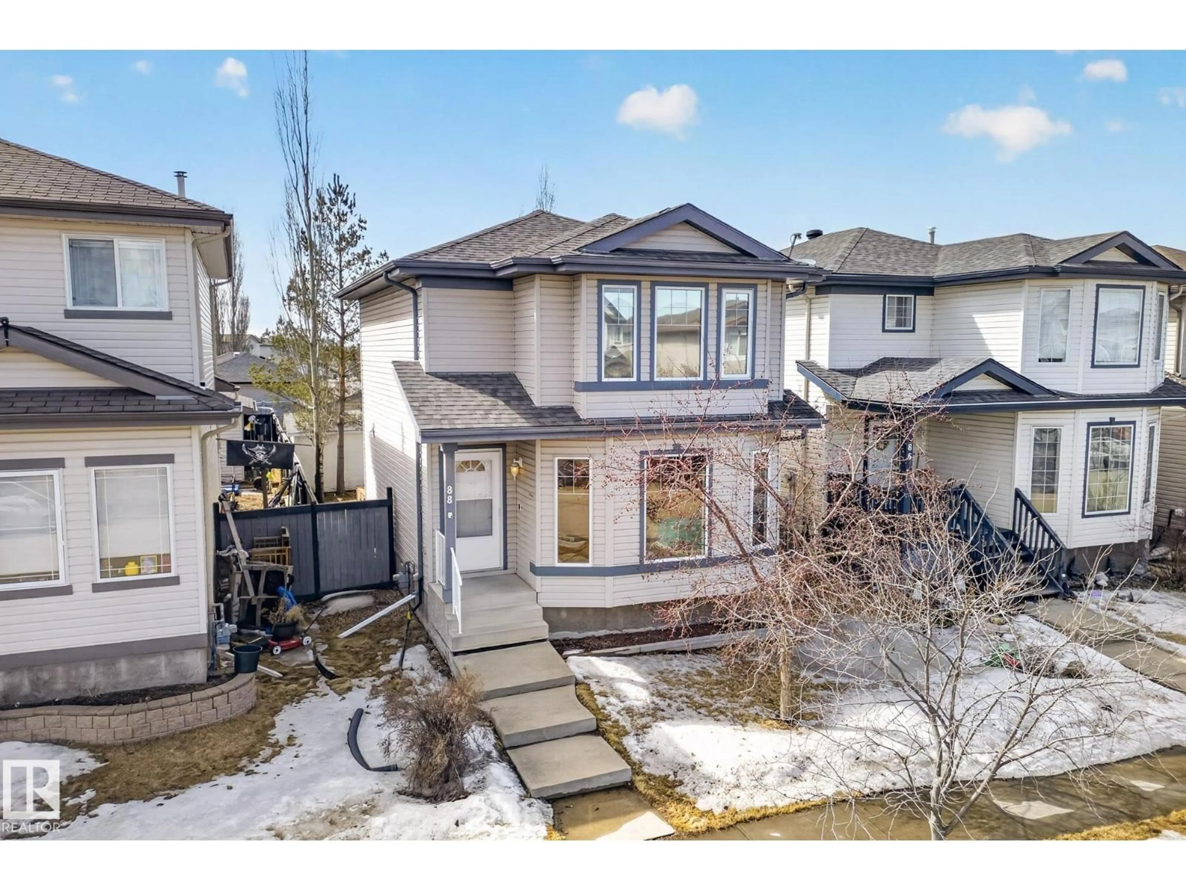 A pic from outside/outdoor area/front of a property/back of a property/a pic from drone, street for 88 BIRCHMONT DR, Leduc Alberta T9E8N6