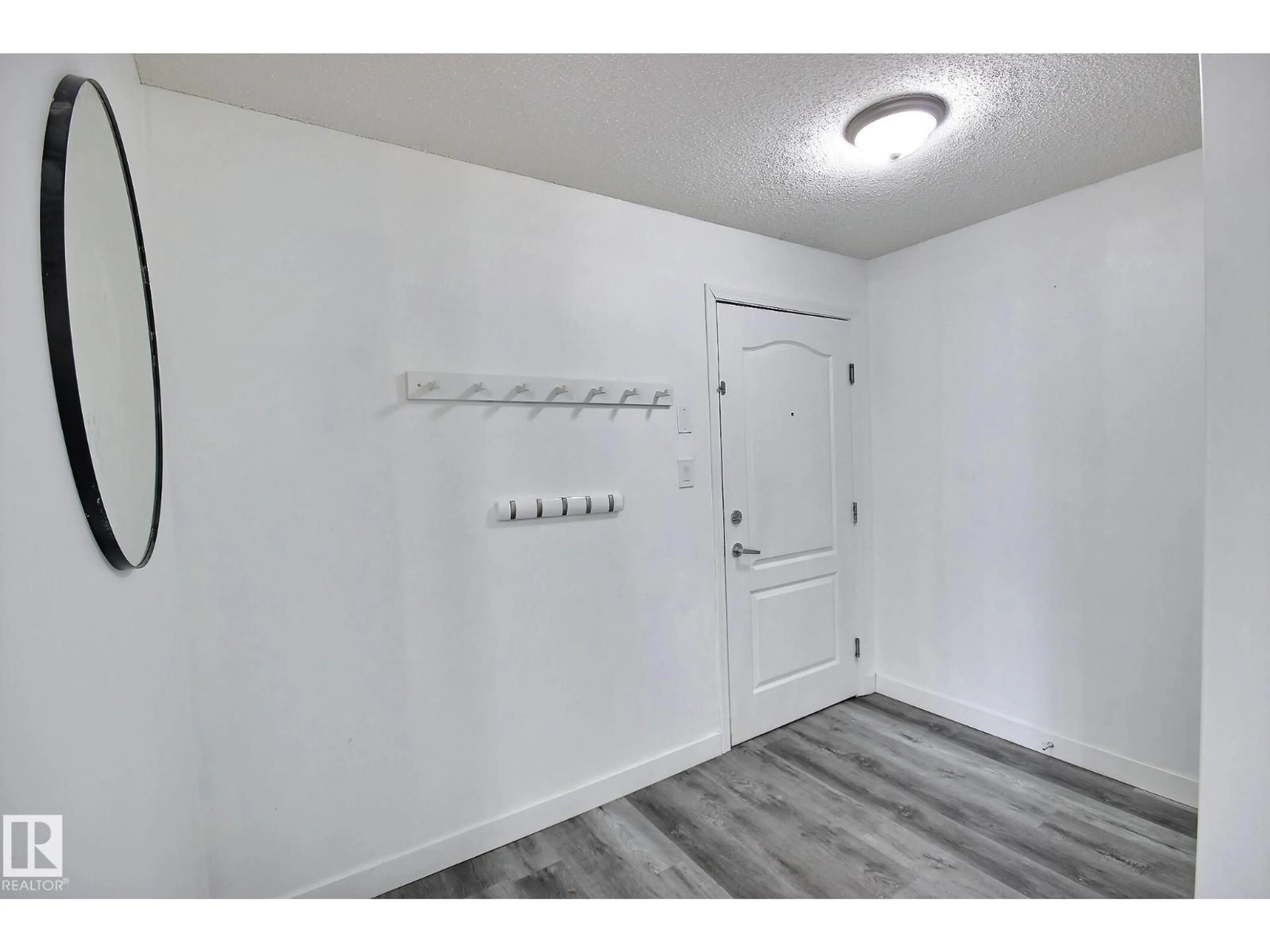 Indoor entryway for 111 - 222 EDWARDS DR, Edmonton Alberta T6X0C4