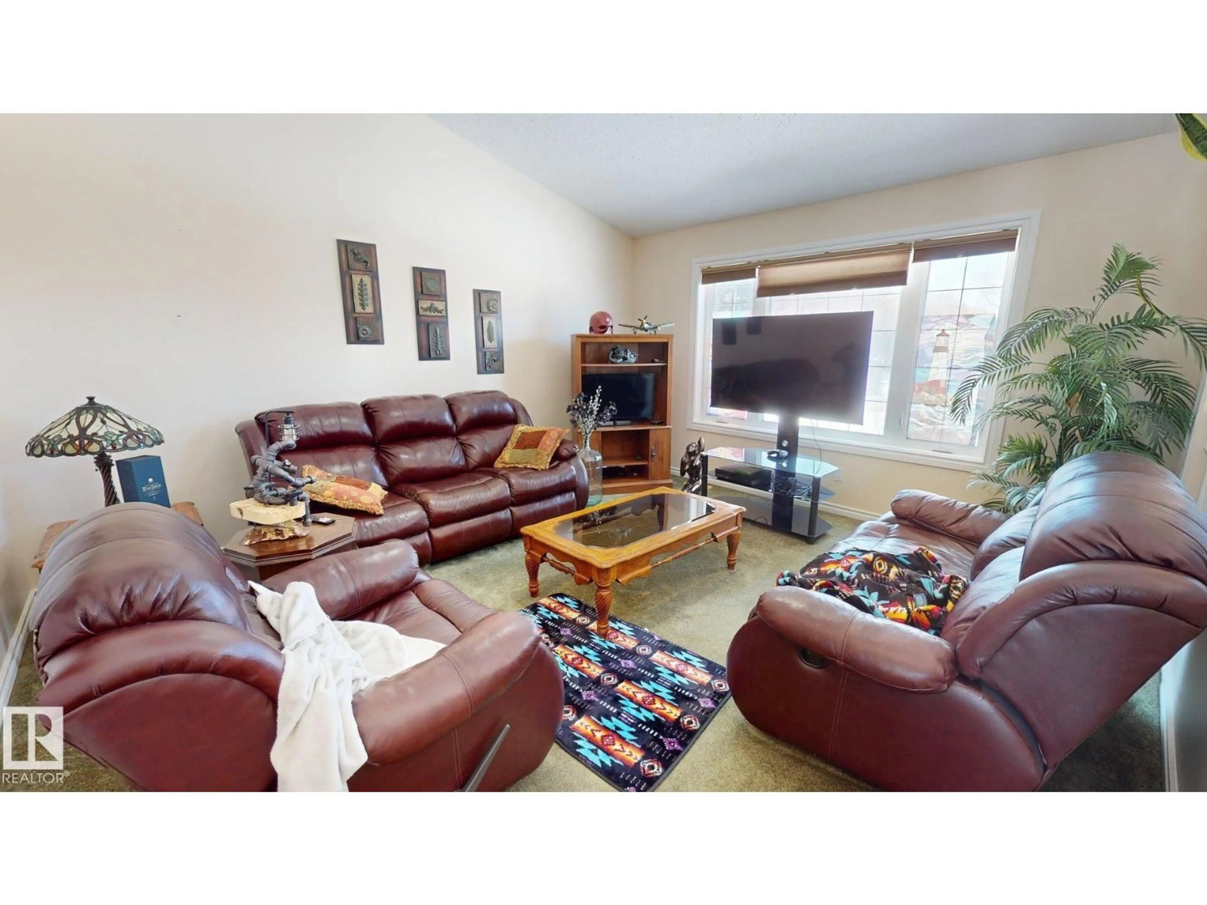 Living room with furniture, unknown for 8001 FIRST ST, Fort Saskatchewan Alberta T8L4E5