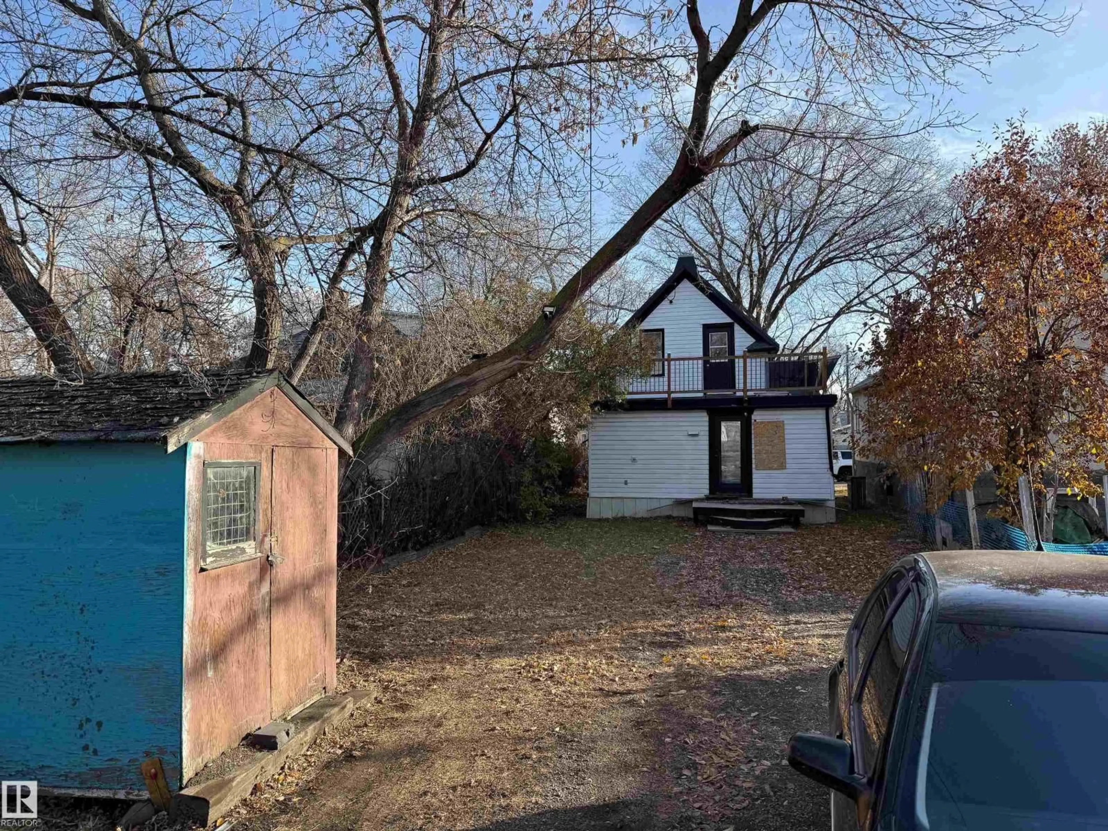 Unknown for 11436 91 ST, Edmonton Alberta T5B4A5