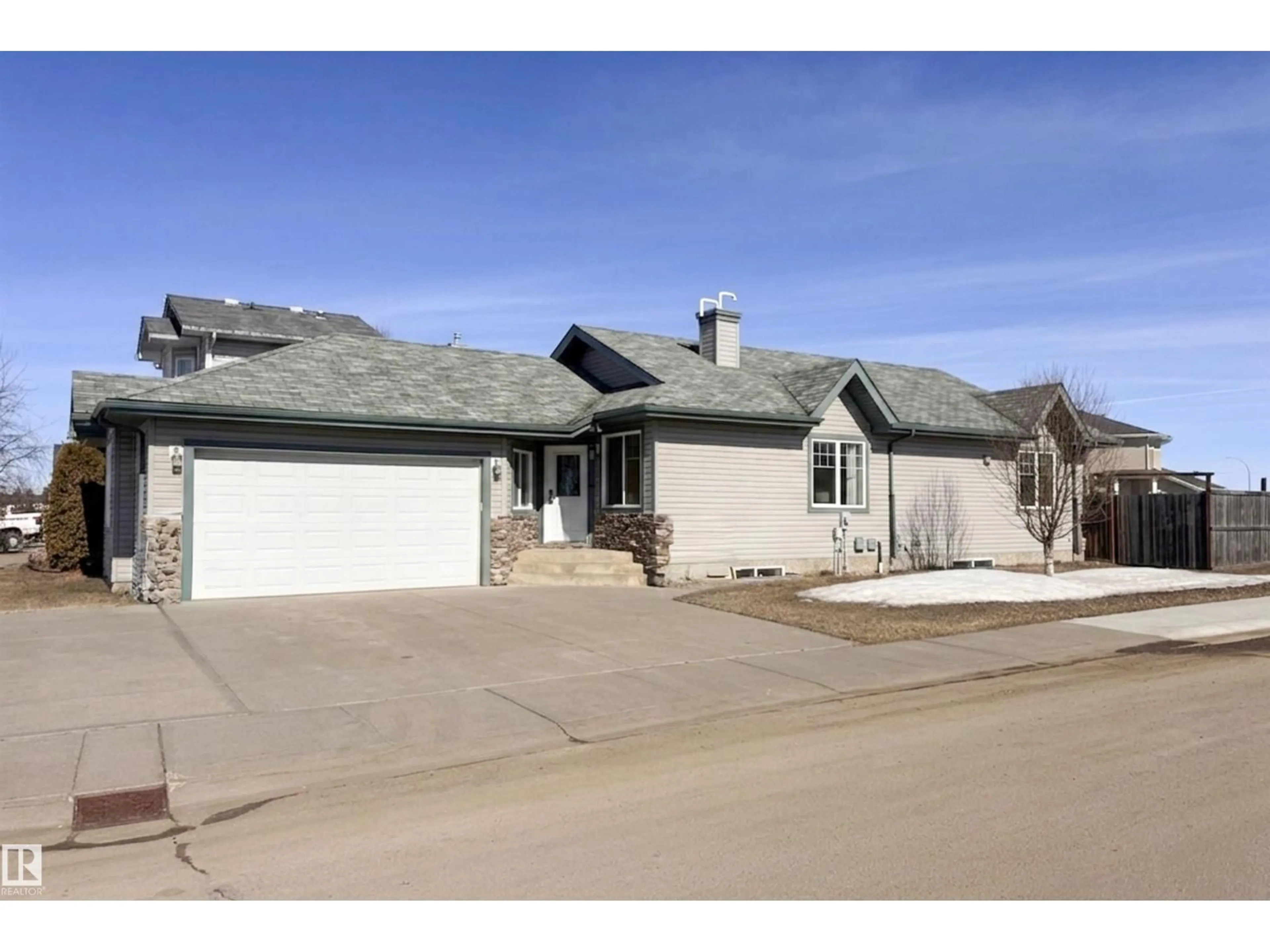 Unknown for 9701 87 ST, Morinville Alberta T8R1V2