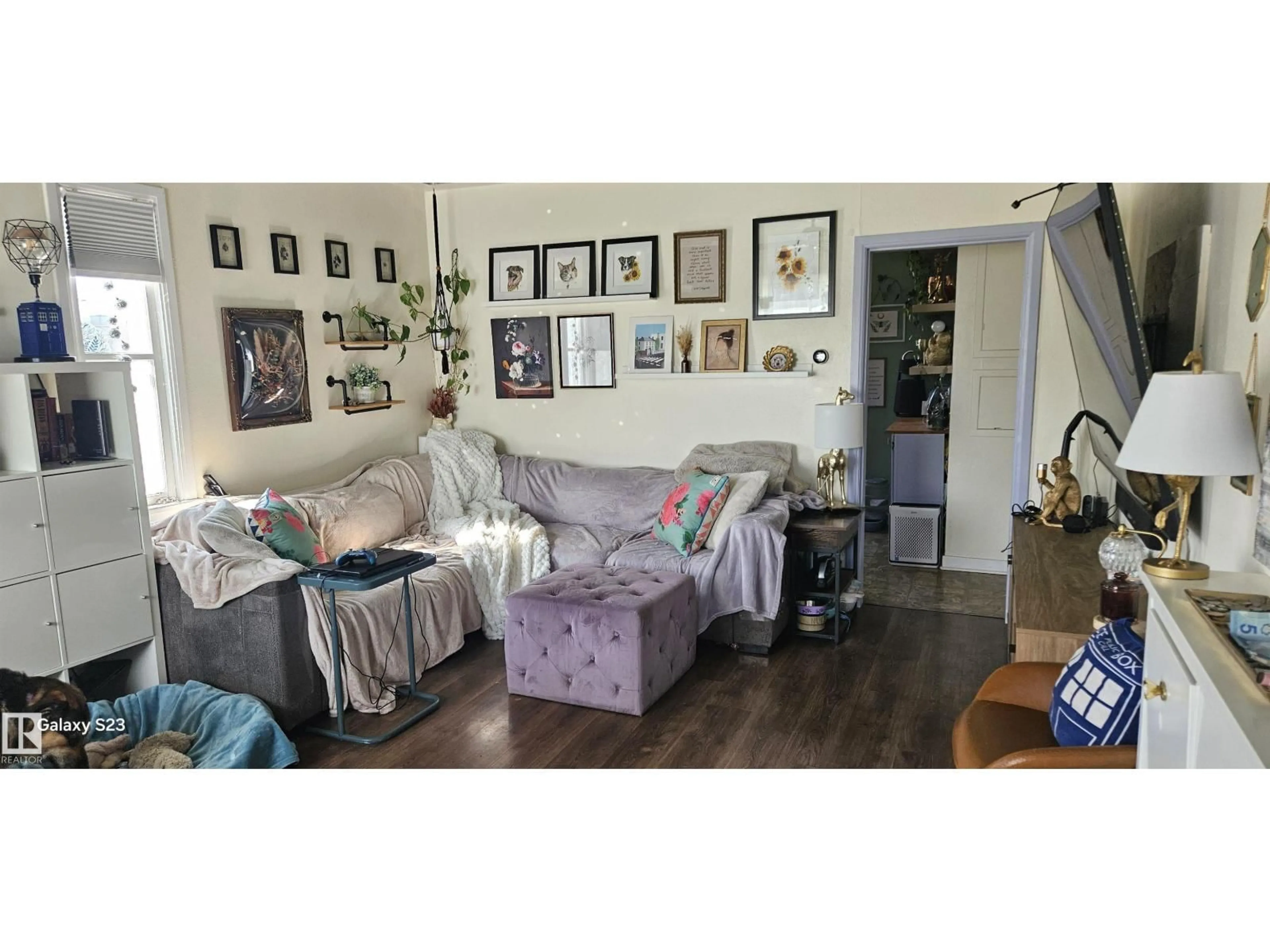 A pic of a room for NW - 11702 79 ST, Edmonton Alberta T5B2K7