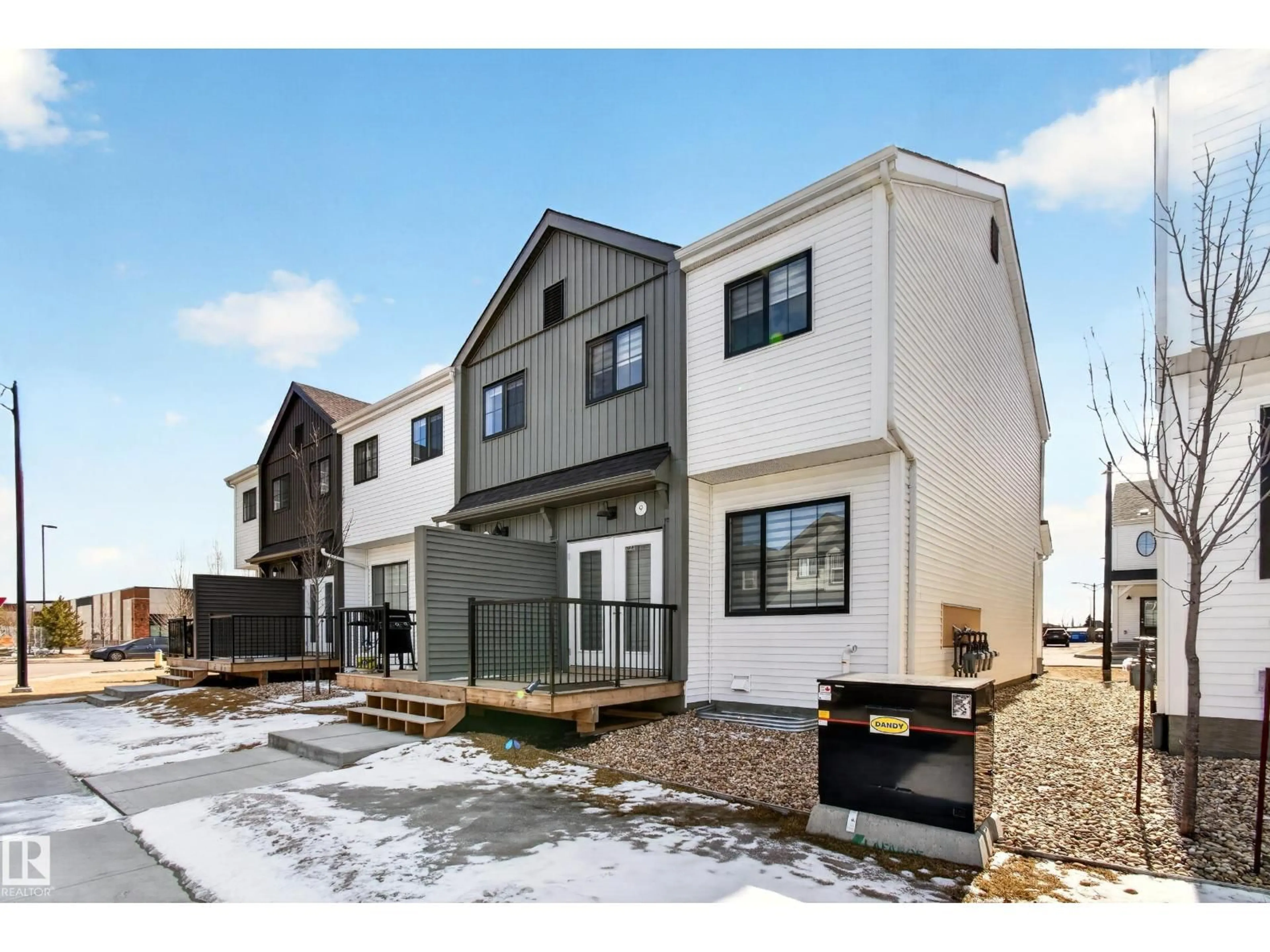 Unknown for Unit 9 - 1910 COLLIP VIEW SW, Edmonton Alberta T6W5H4