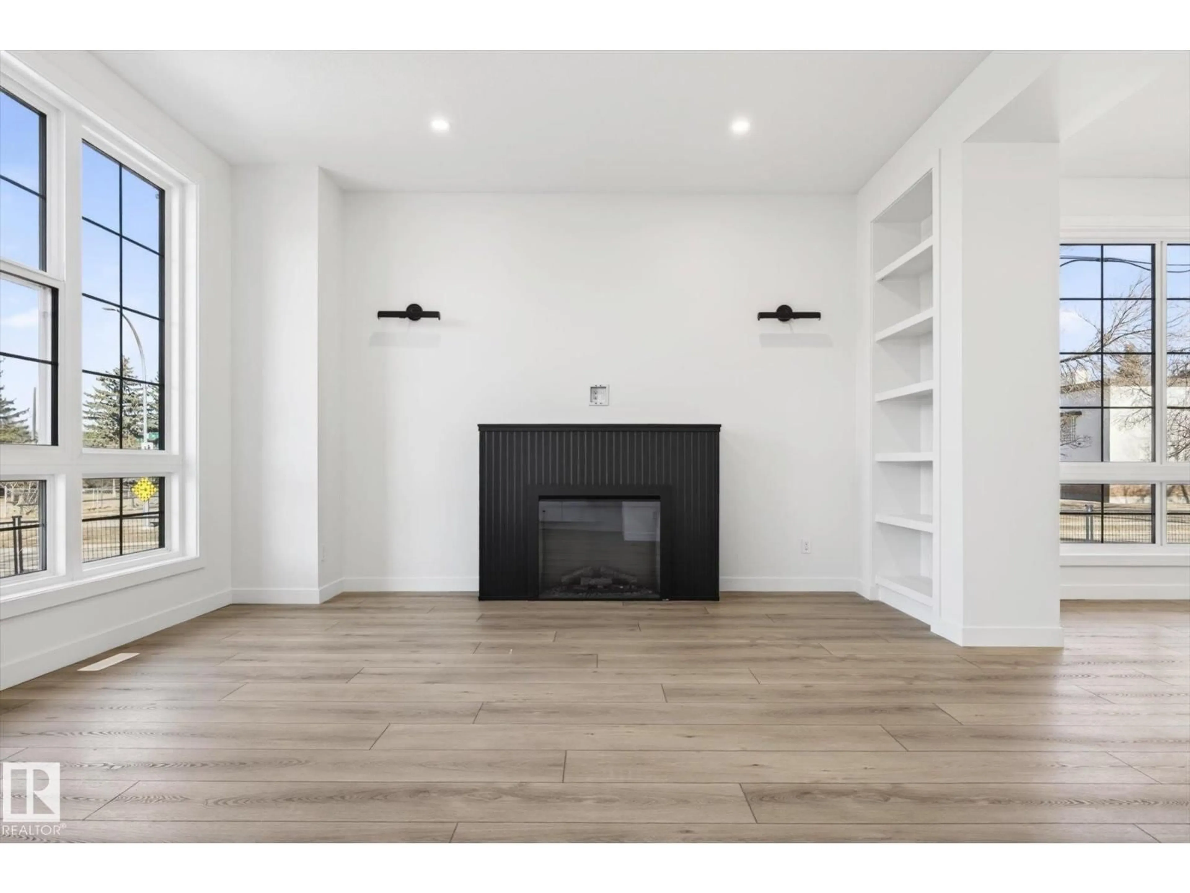 A pic of a room for 9705 68 AV, Edmonton Alberta T6E0R3