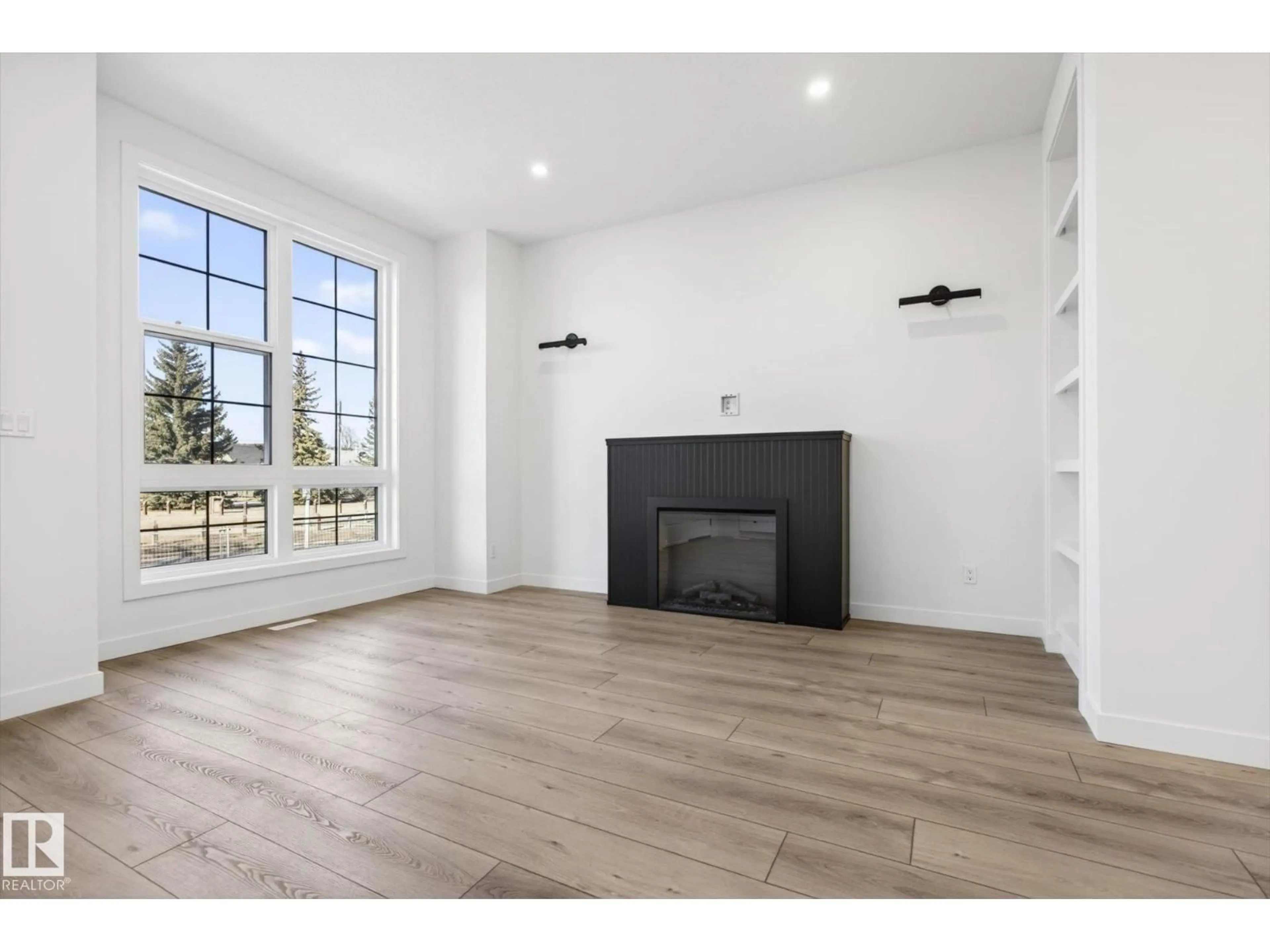 A pic of a room for 9705 68 AV, Edmonton Alberta T6E0R3