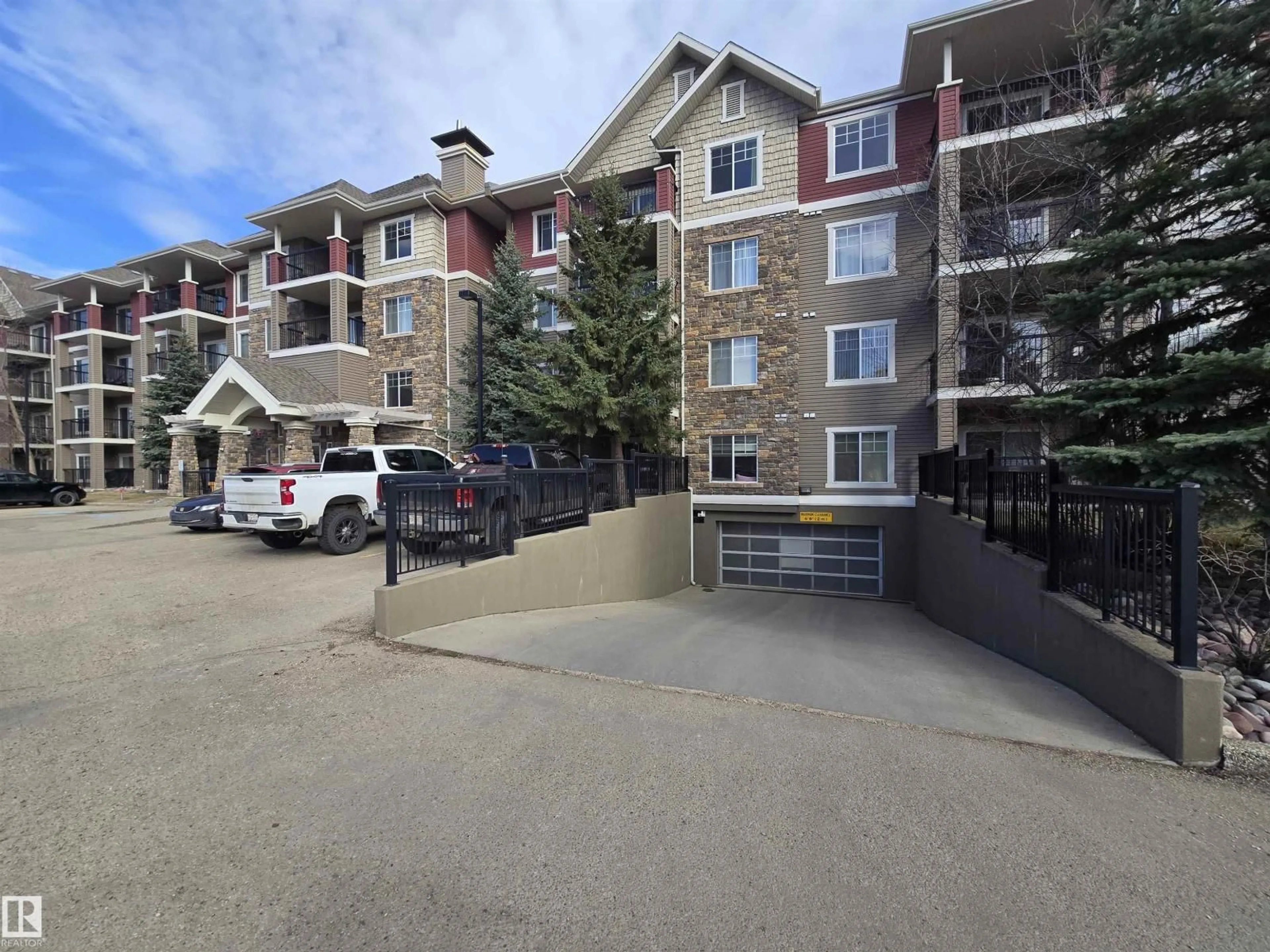 A pic from outside/outdoor area/front of a property/back of a property/a pic from drone, unknown for 2096 - 239 BLACKMUD CREEK DR, Edmonton Alberta T6W0G1