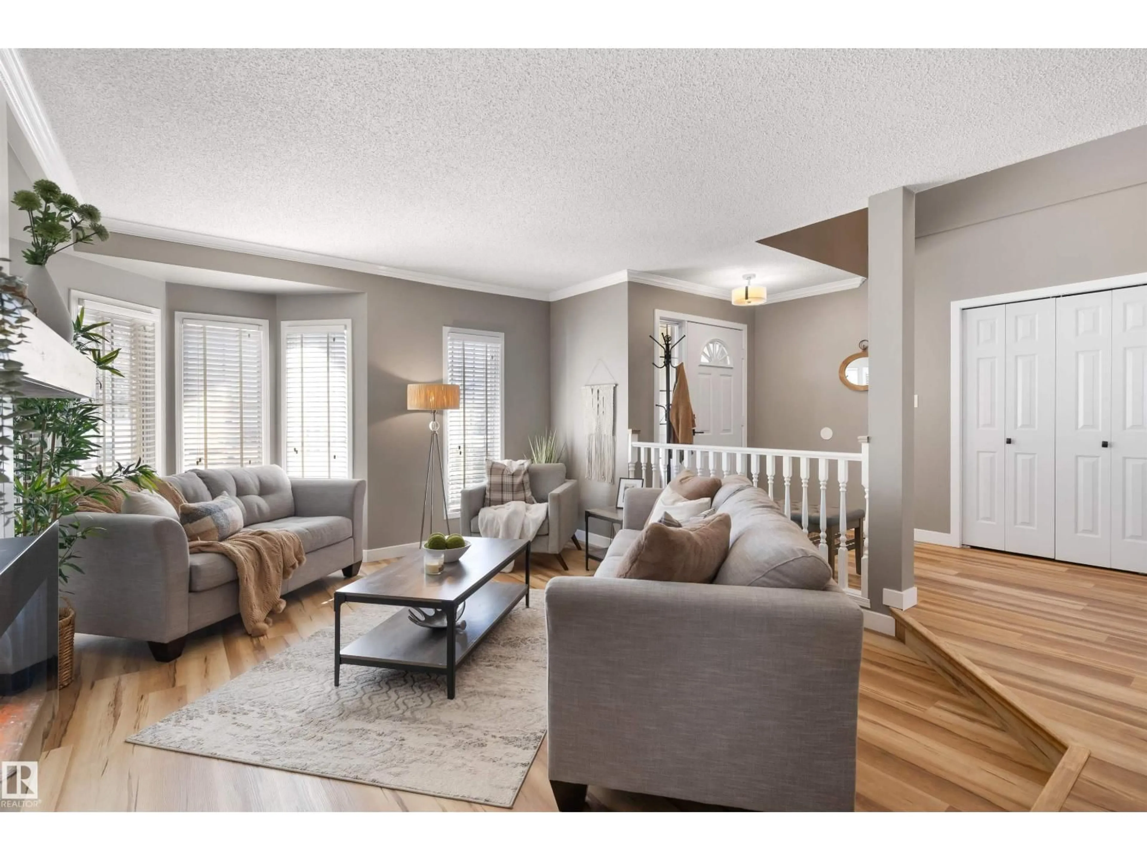 Living room with furniture, unknown for 18 PARKWOOD DR, St. Albert Alberta T8N5L3