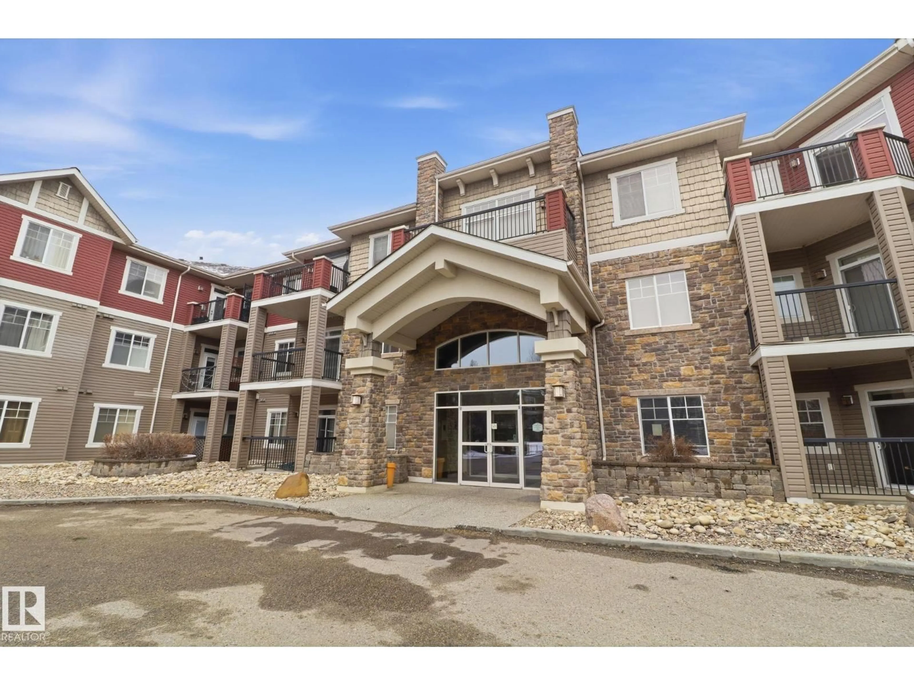 Indoor foyer for #324 - 2503 HANNA CR, Edmonton Alberta T6R0H1