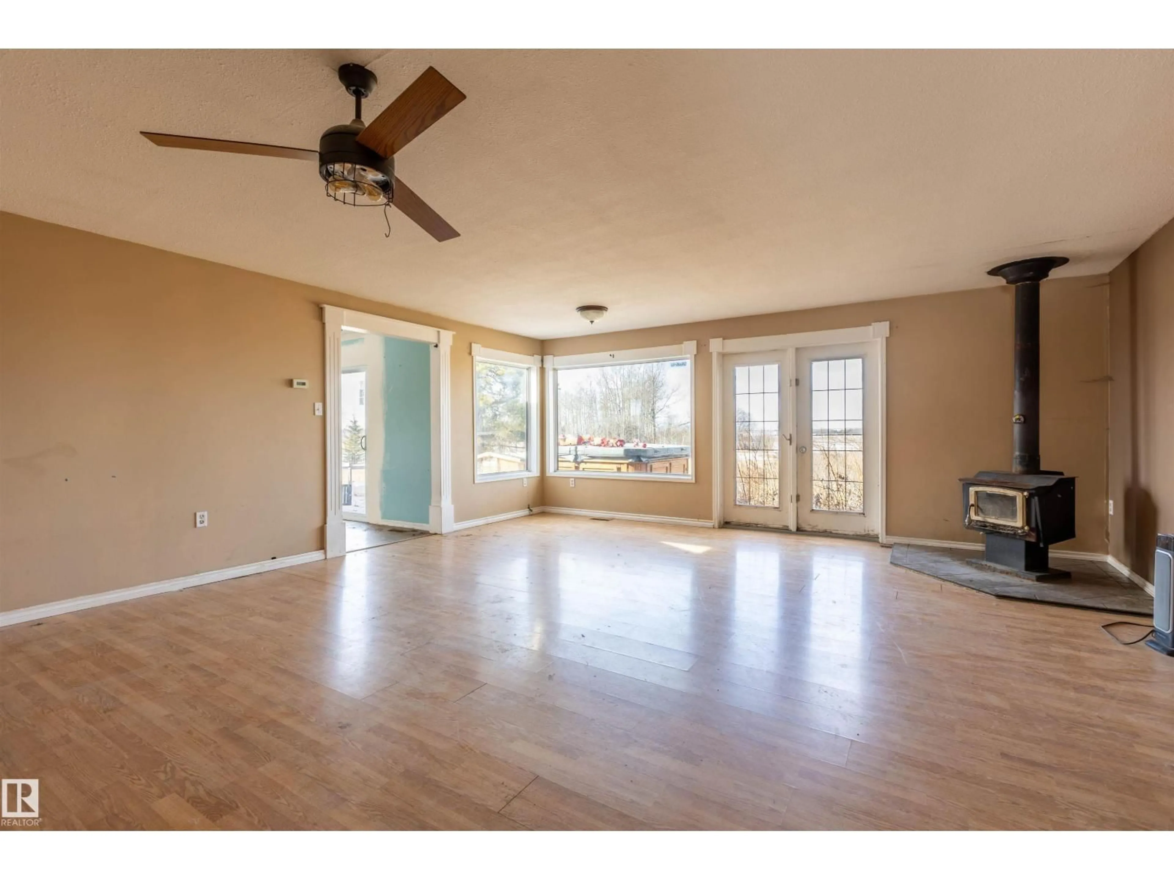 Unknown for 54516 RR 84, Rural Yellowhead Alberta T0E0T0