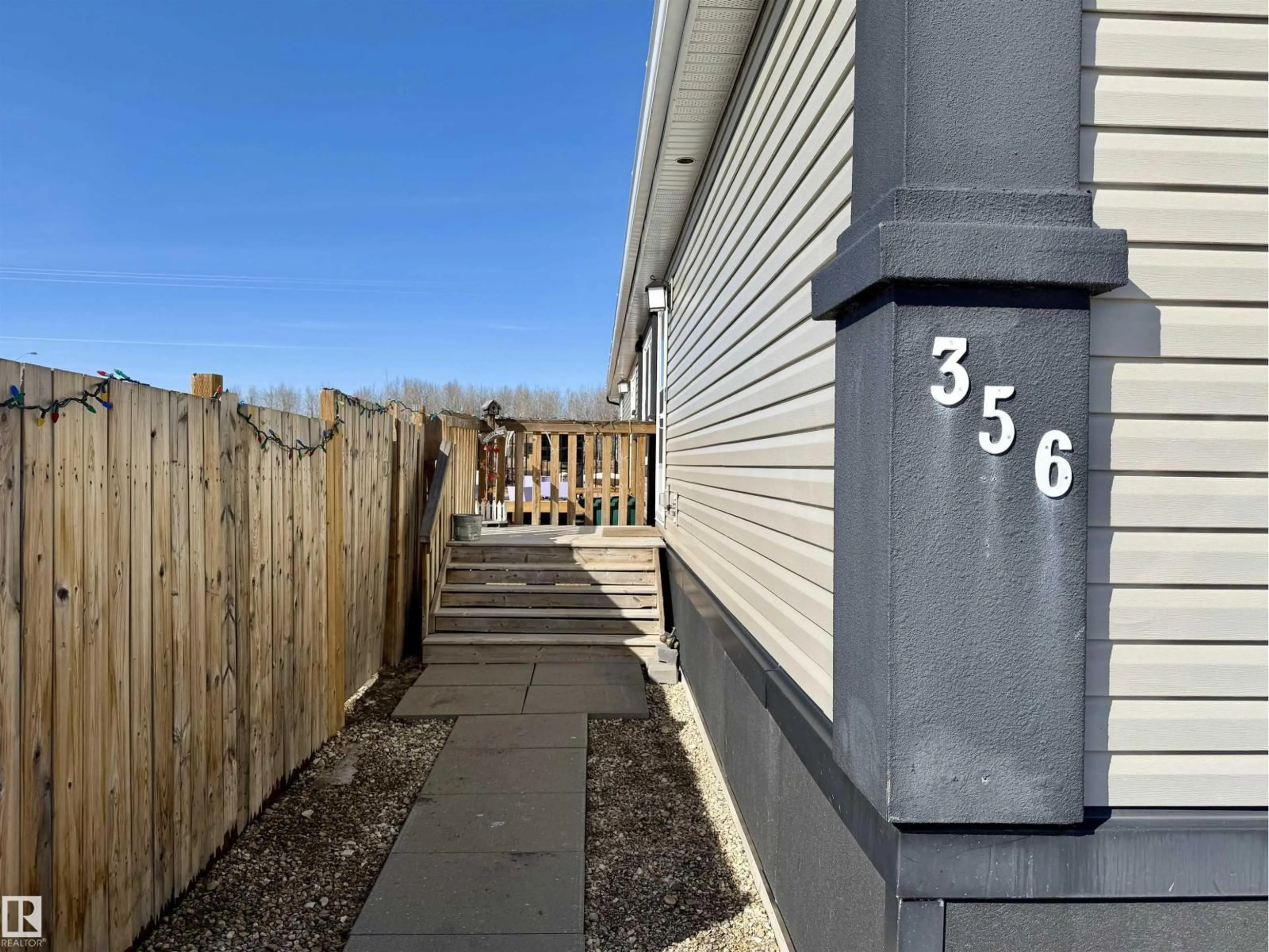 A pic from outside/outdoor area/front of a property/back of a property/a pic from drone, street for 49301 - 356 RANGE ROAD 80, Rural Brazeau County Alberta T7A1L7