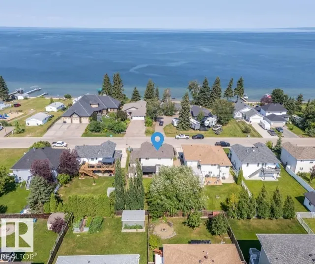 807 BEACH AV, Cold Lake 5