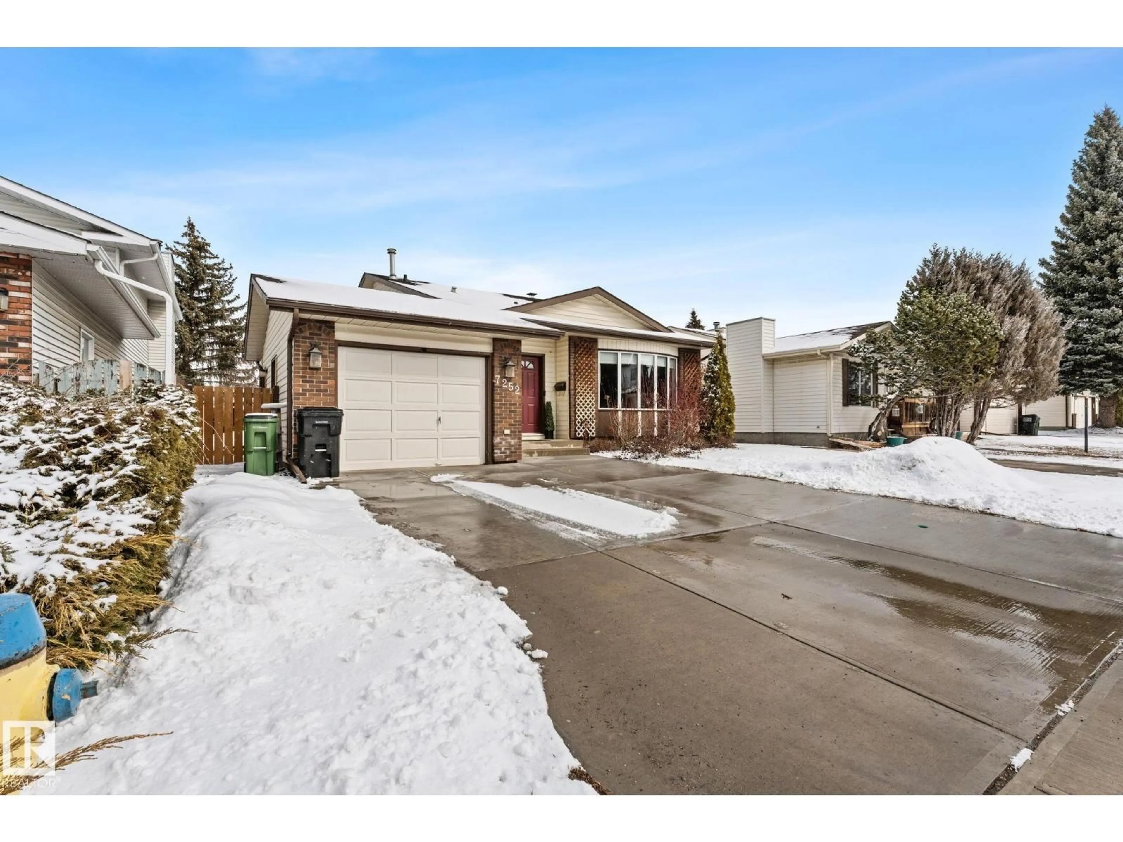 Unknown for 7252 152C AV, Edmonton Alberta T5C3L9