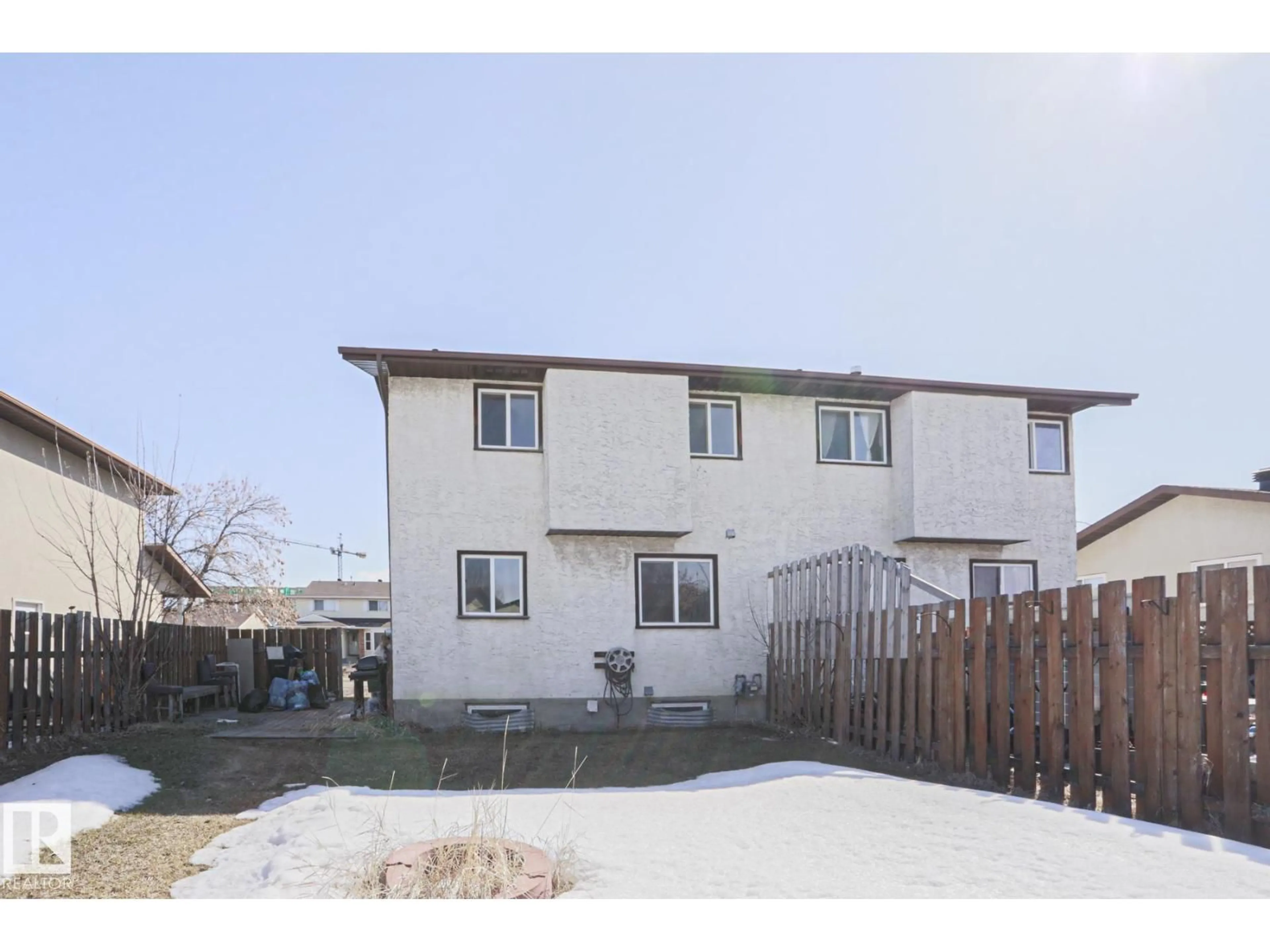 Patio, street for 13818 114 ST, Edmonton Alberta T5X4J1