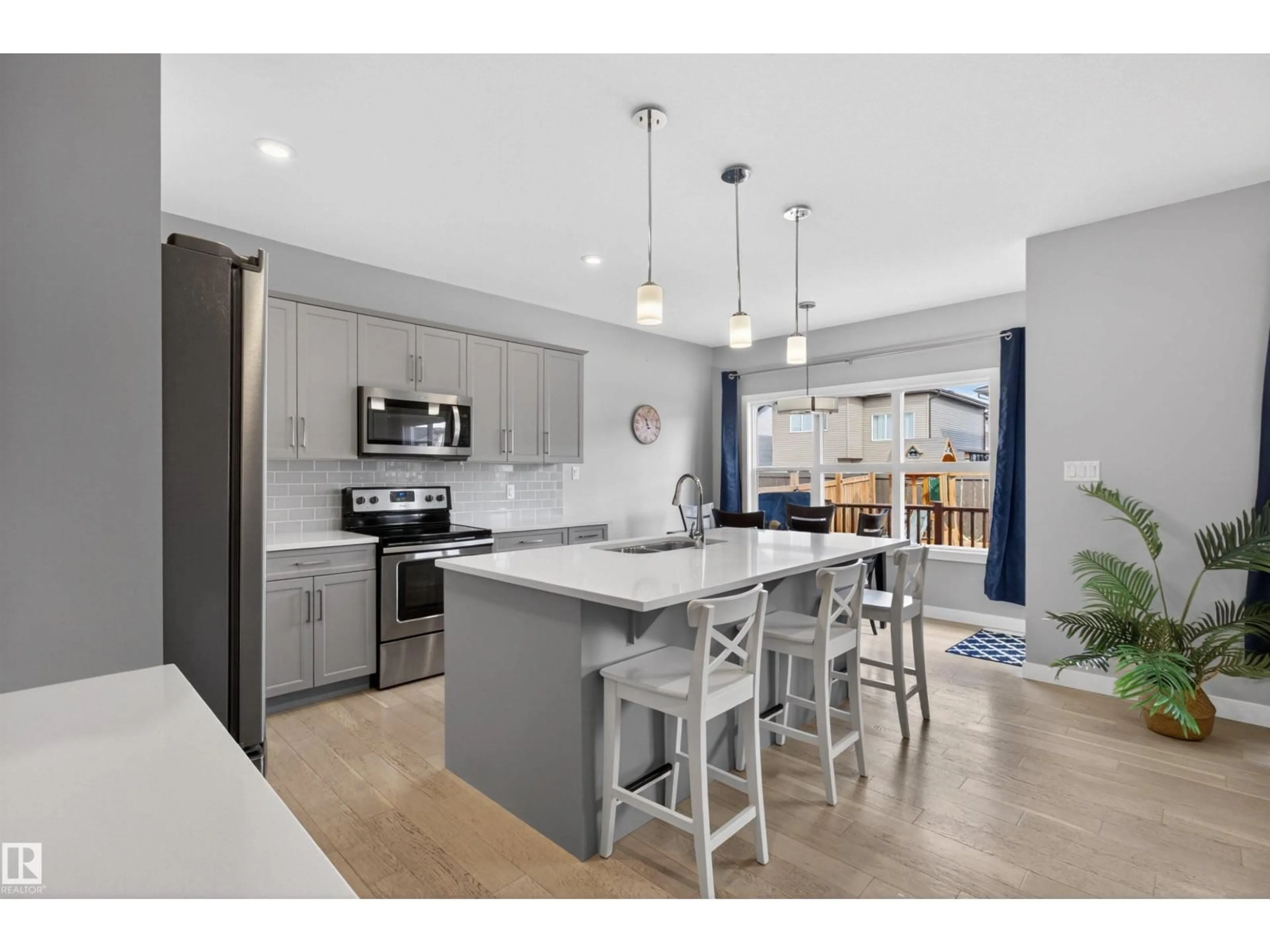 Open concept kitchen, ceramic/tile floor for 42 PRESCOTT BV, Spruce Grove Alberta T7X0R4