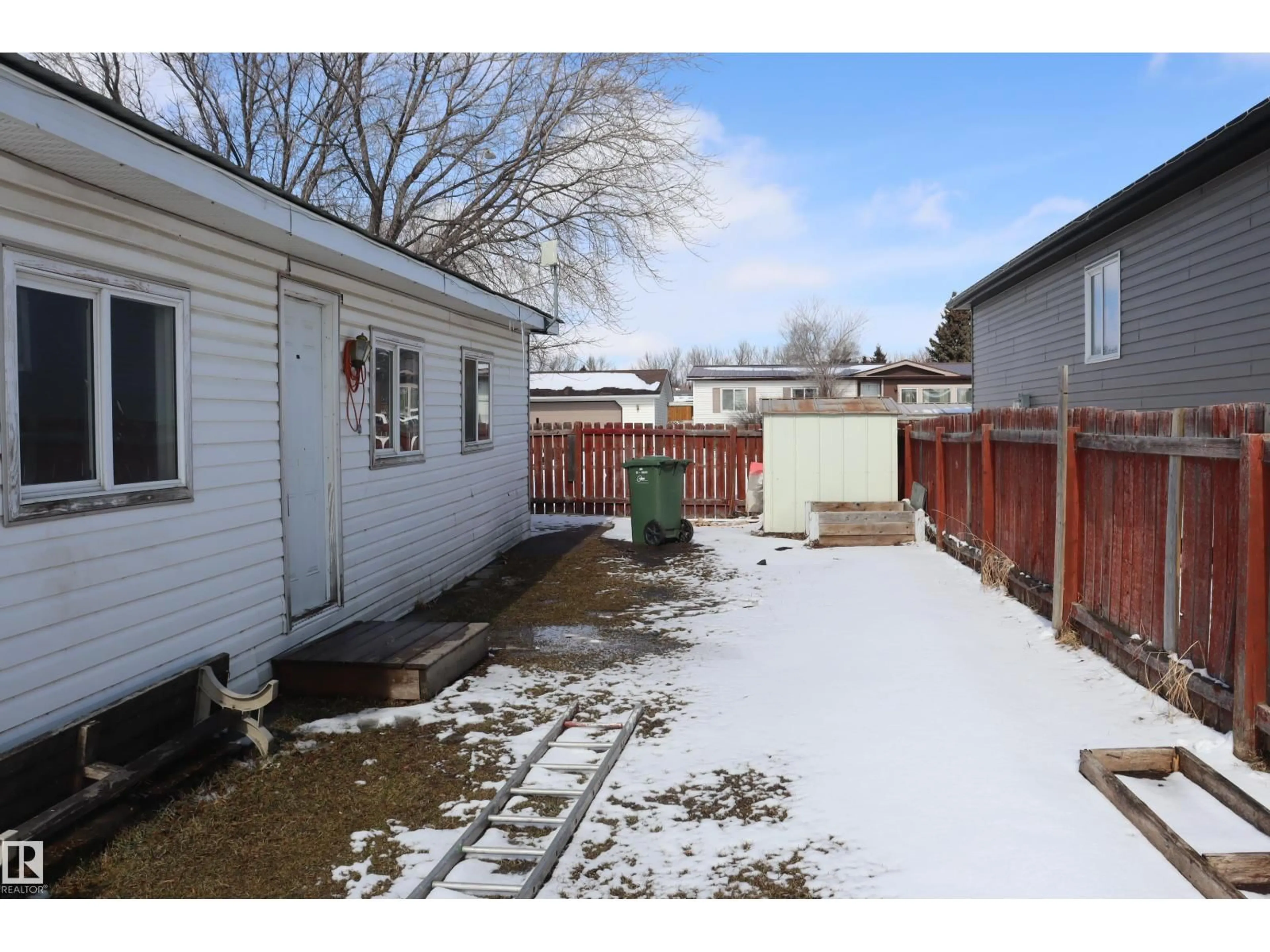 Unknown for 5103 64 AVE, Ponoka Alberta T4J1E2