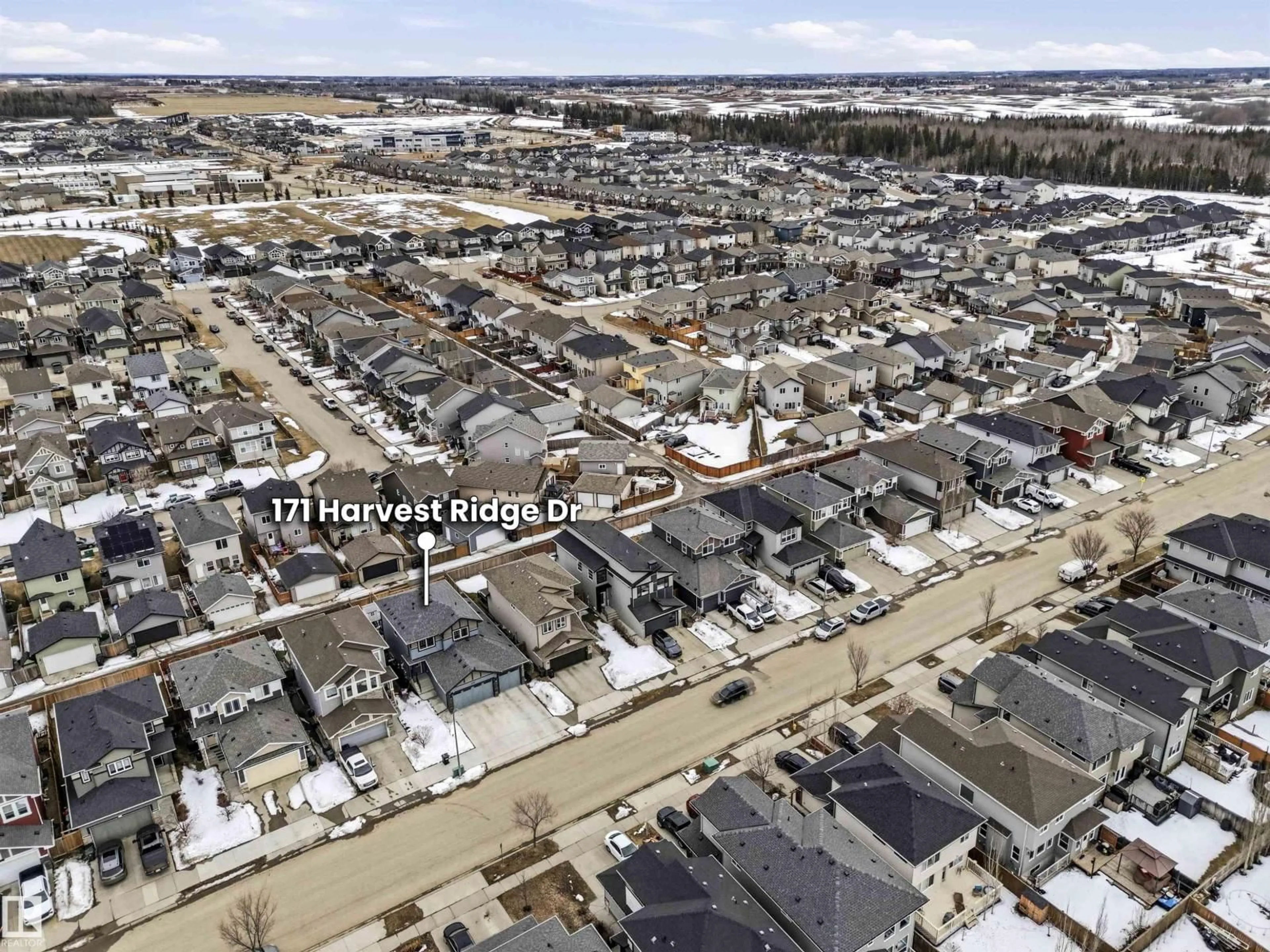 A pic from outside/outdoor area/front of a property/back of a property/a pic from drone, street for 171 HARVEST RIDGE DR, Spruce Grove Alberta T7X0P4