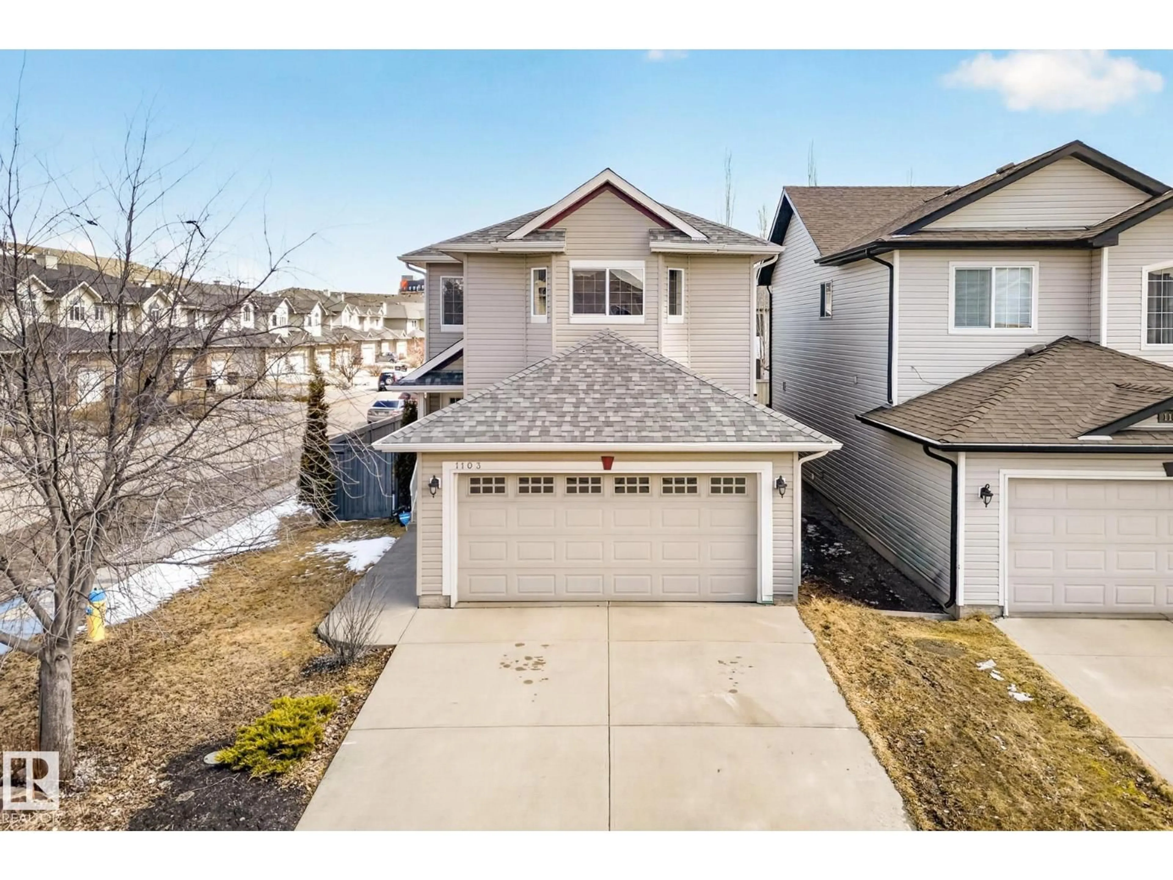 A pic from outside/outdoor area/front of a property/back of a property/a pic from drone, street for 1103 117 ST, Edmonton Alberta T6W1W8