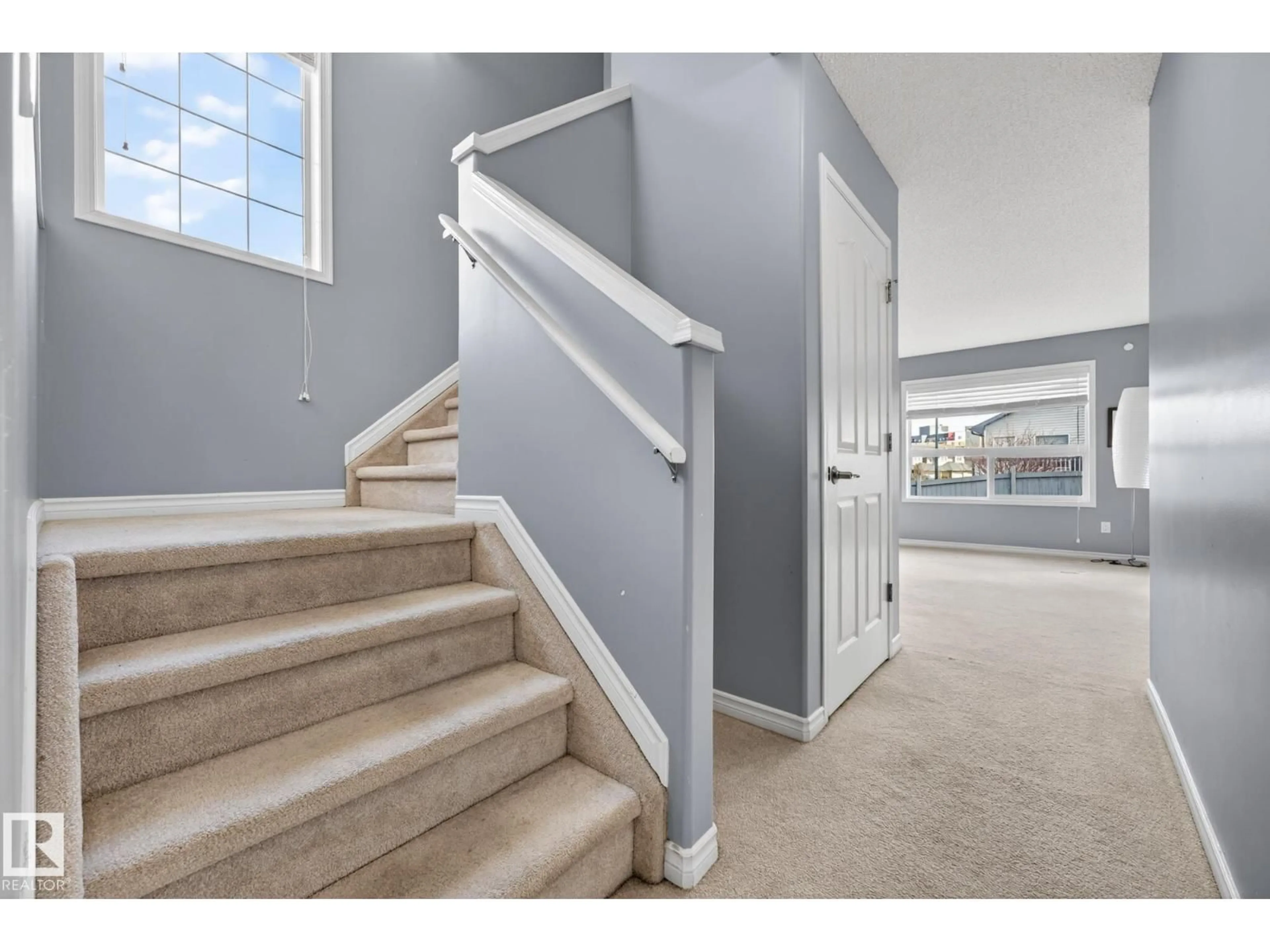 Unknown for 1103 117 ST, Edmonton Alberta T6W1W8