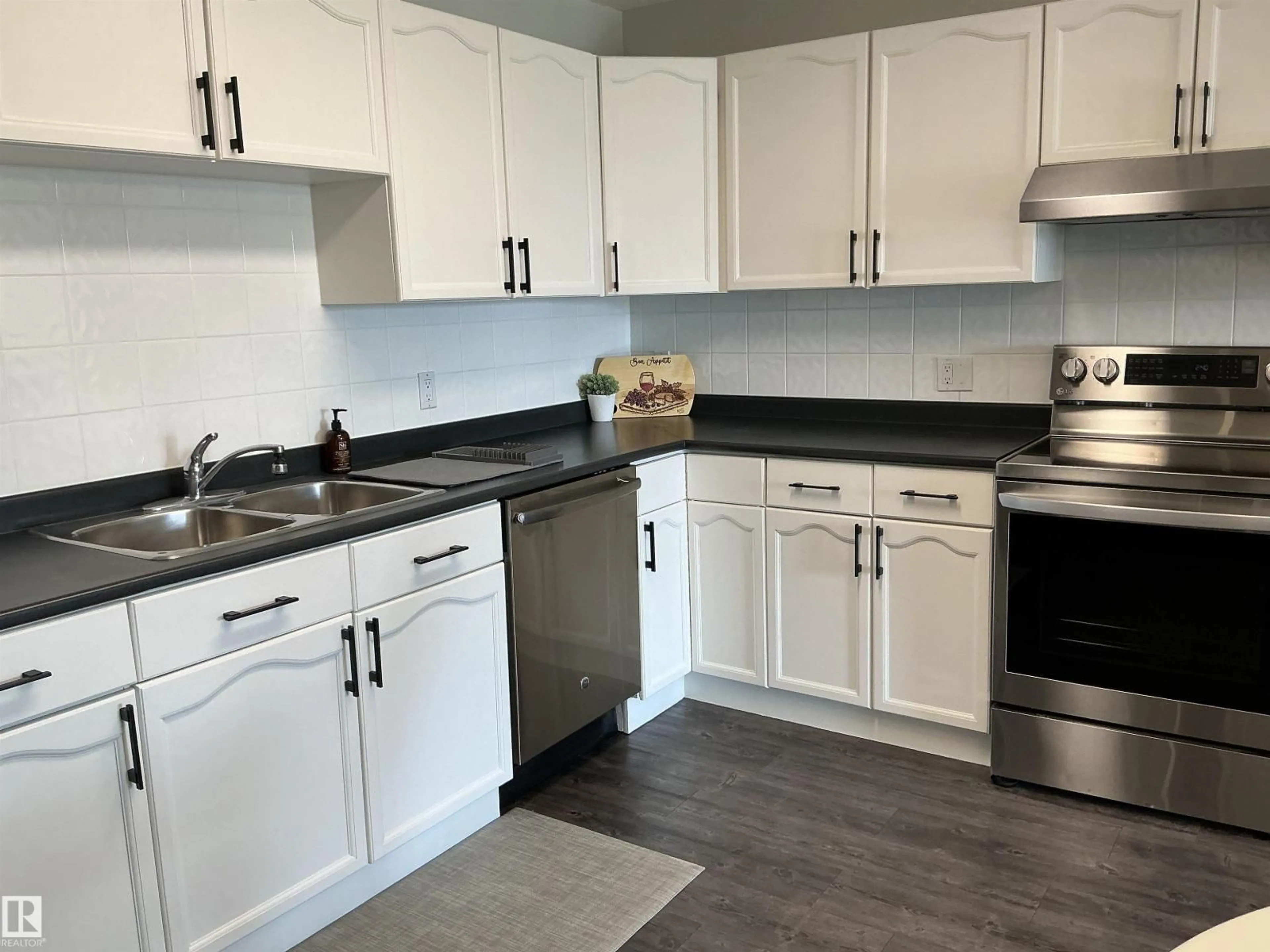 Standard kitchen, unknown for #207 - 592 HOOKE RD, Edmonton Alberta T5A5H2
