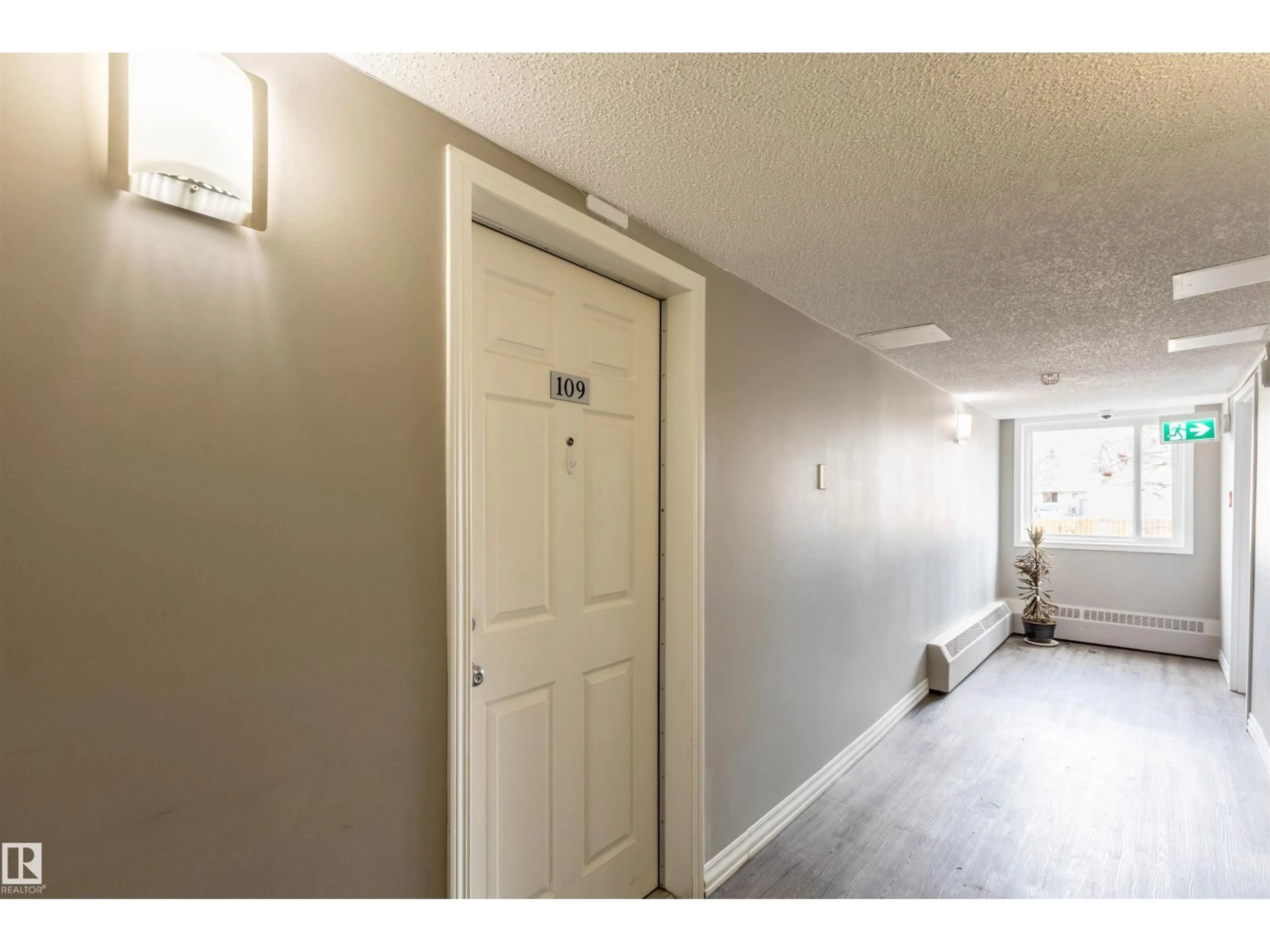 Unknown for #109 - 105 MCKENNEY AV, St. Albert Alberta T8N2Y2