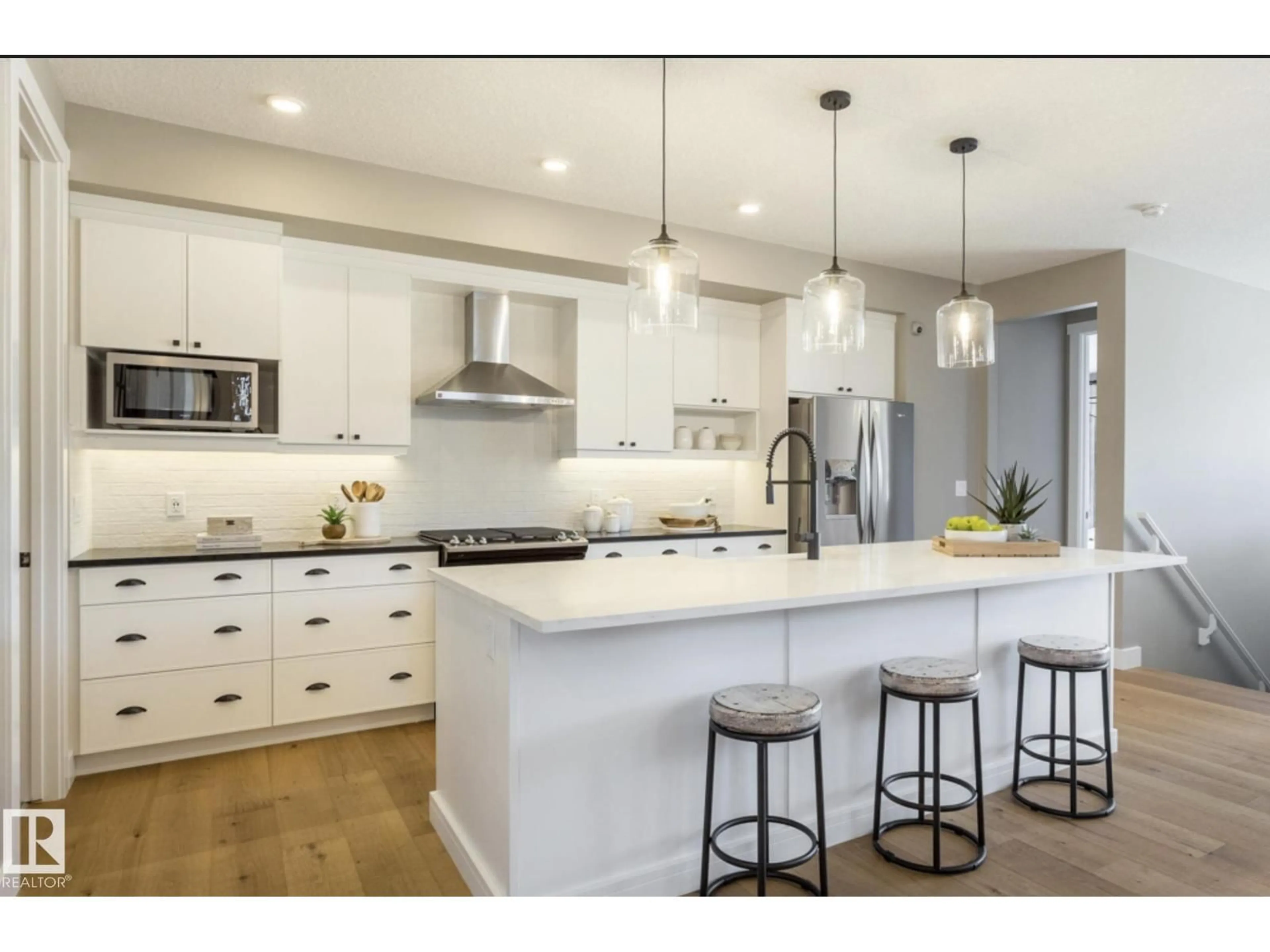 Open concept kitchen, unknown for 100 REDPOLL WYND, St. Albert Alberta T8N8G3