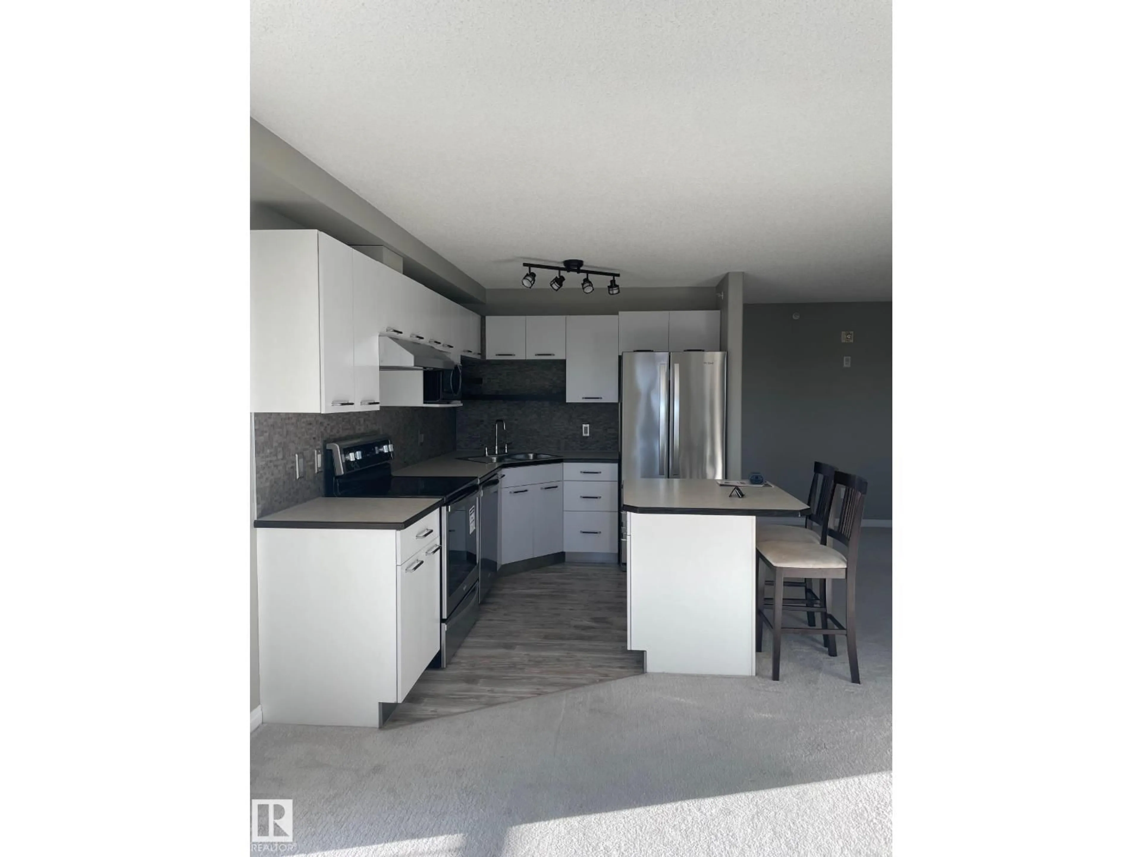 Unknown for #509 - 11325 83 ST, Edmonton Alberta T5B4W5